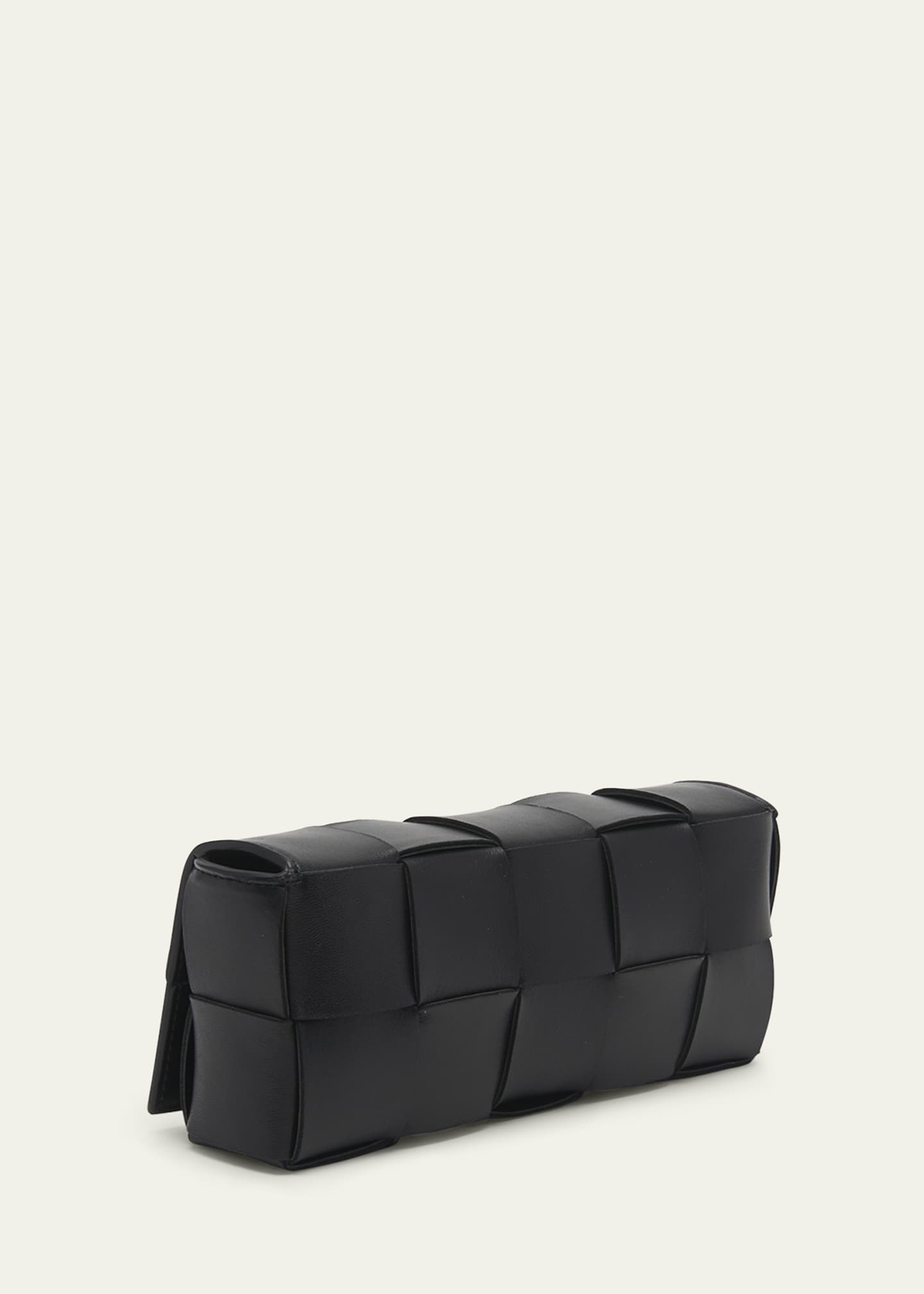 Bottega Veneta Cassette Pouch Bag on Chain Image 3 of 5