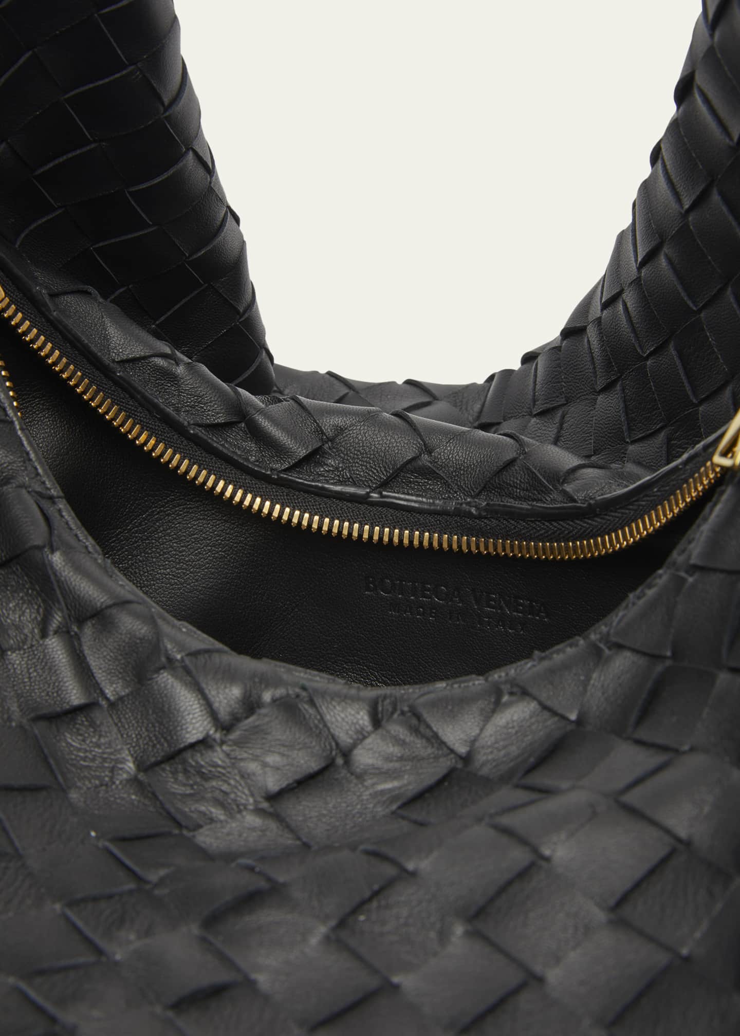 Bottega Veneta Intrecciato Weave Messenger Bag Black in Leather - US