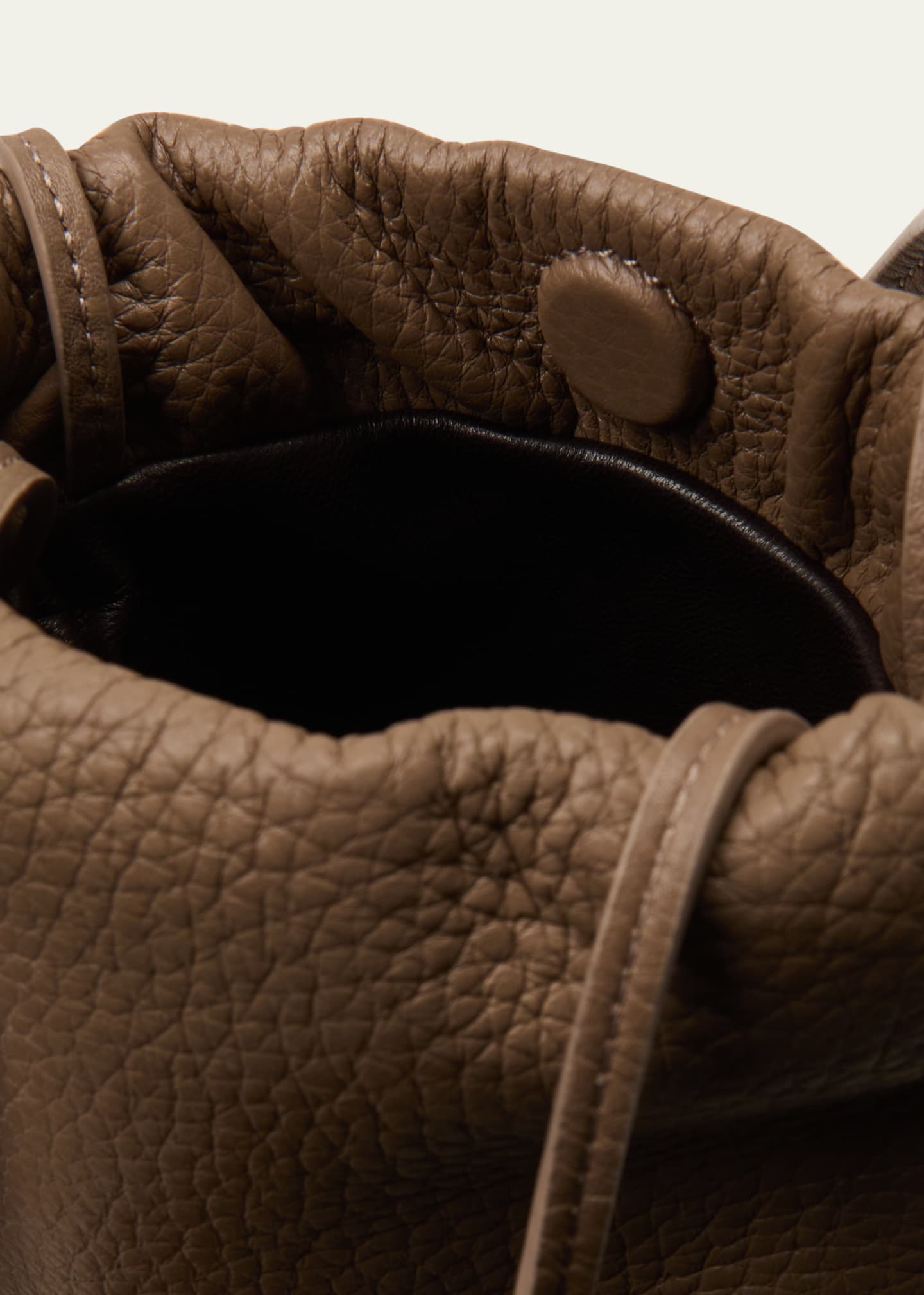 THE ROW Bourse Phone Case in Grain Leather - Bergdorf Goodman