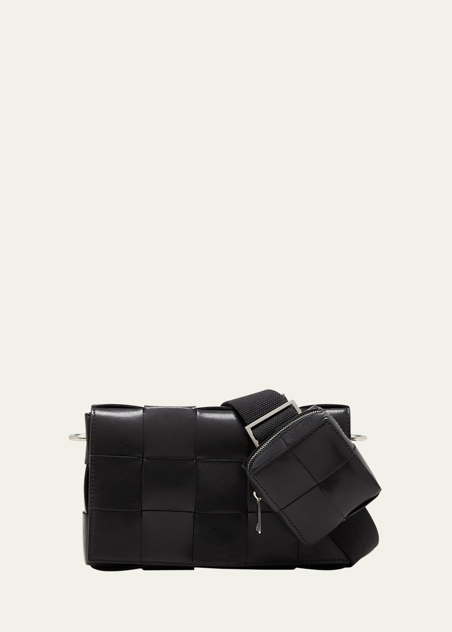 Intreccio leather wallet on a strap in black - Bottega Veneta