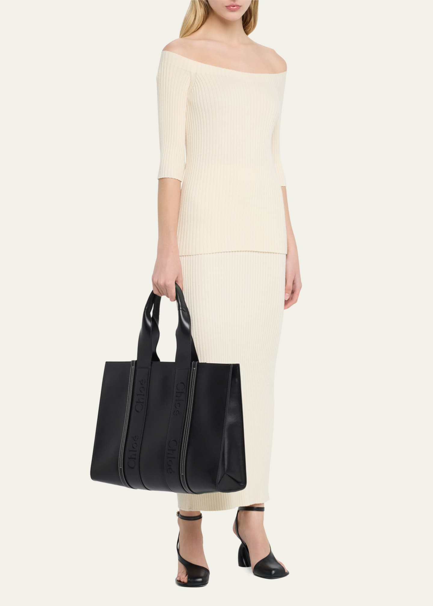 Chloe Woody Large Tote Bag in Leather Image 5 of 5