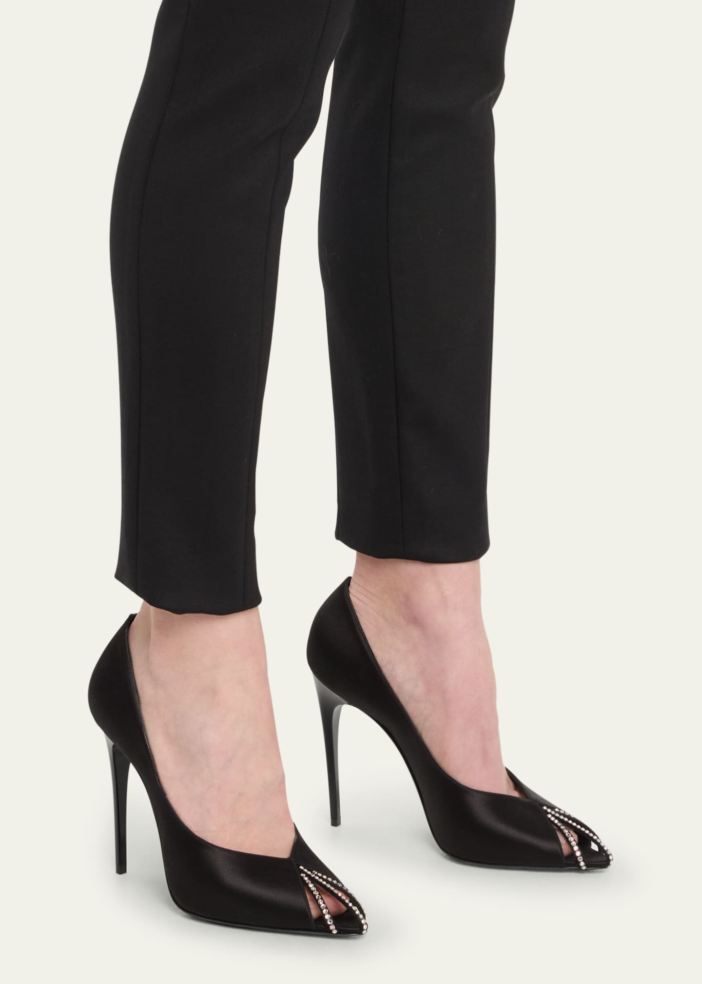 Peep-toe Pumps