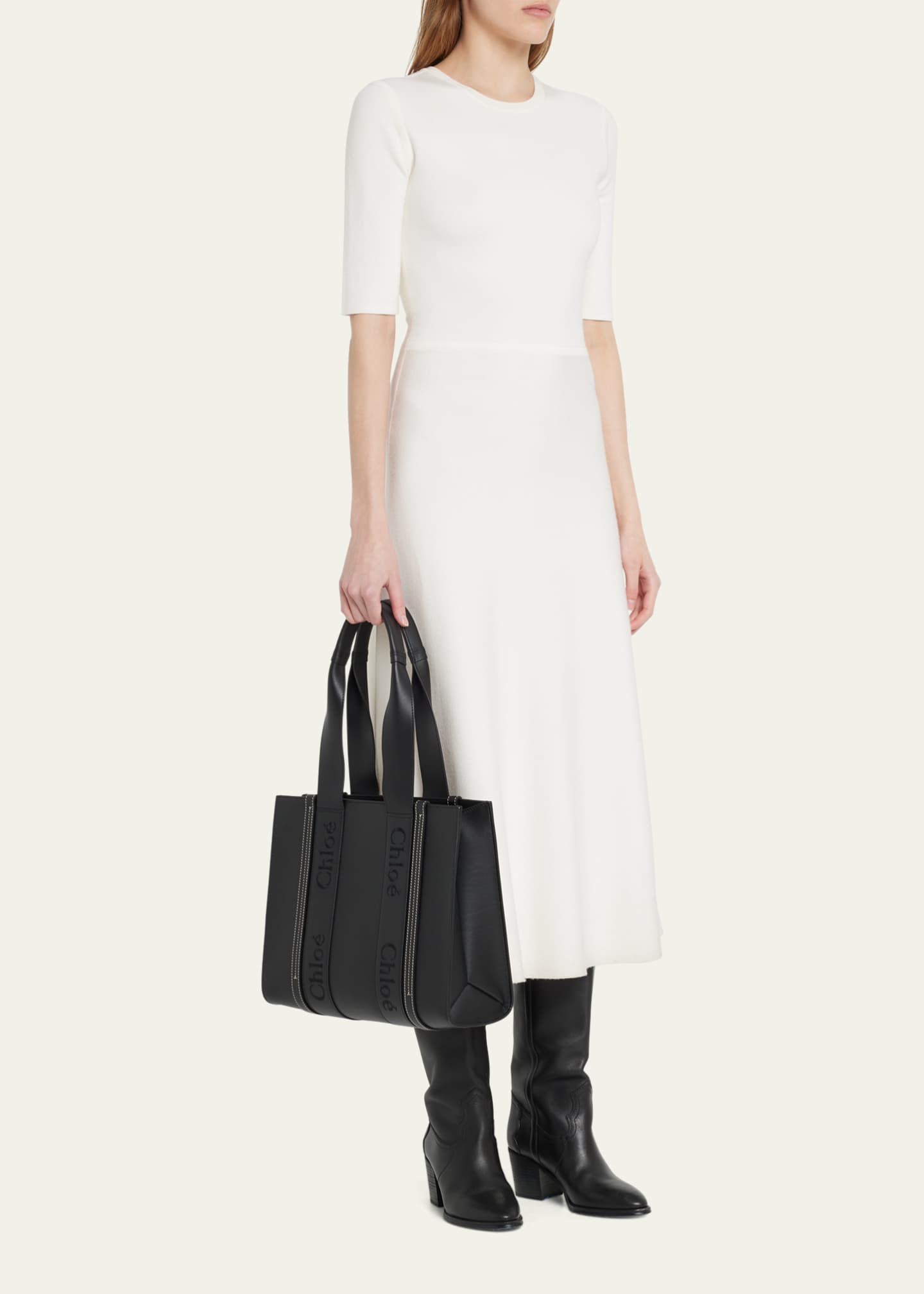 Chloe Woody Medium Tote Bag in Leather Image 5 of 5