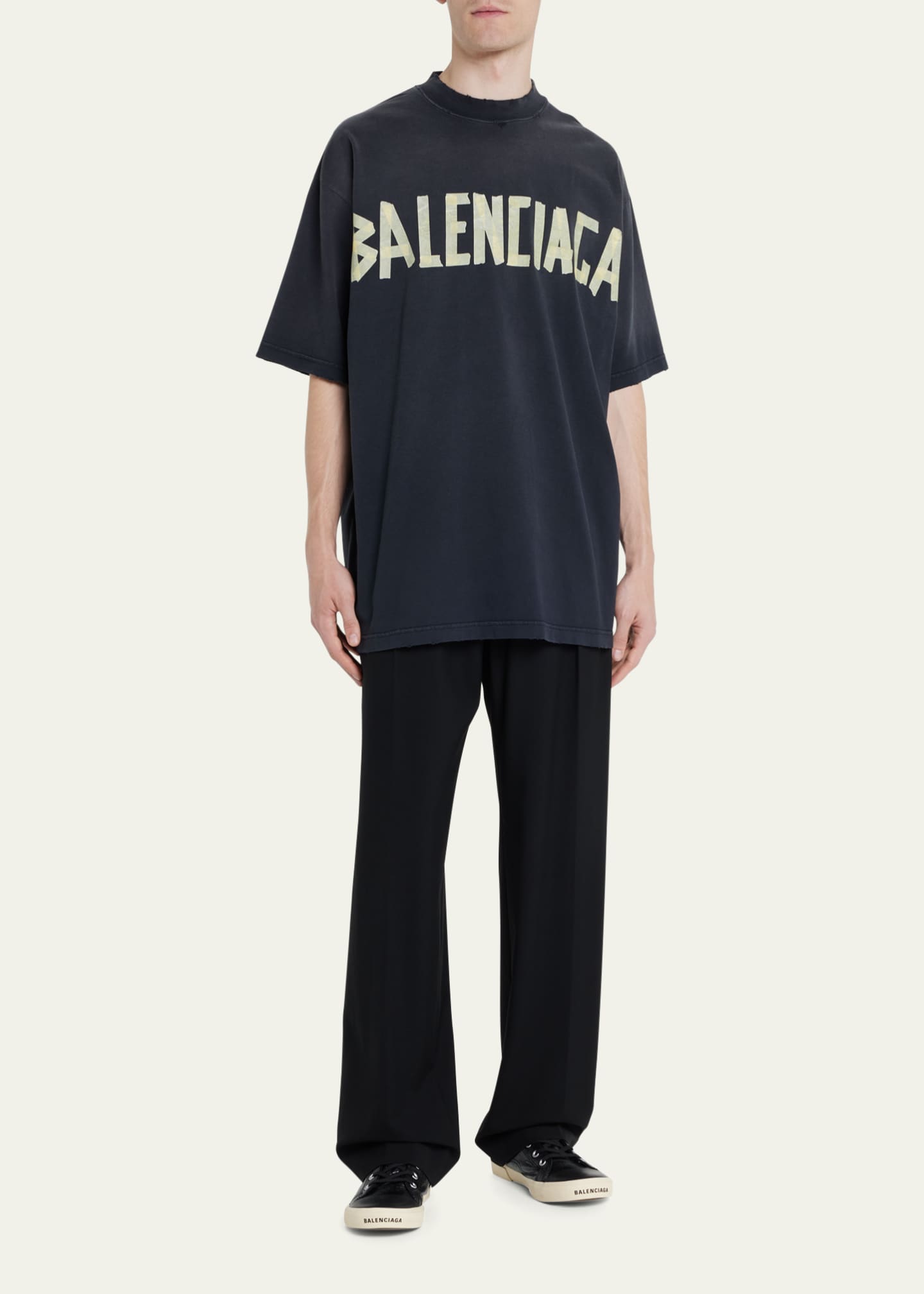 T shirt balenciaga logo shop