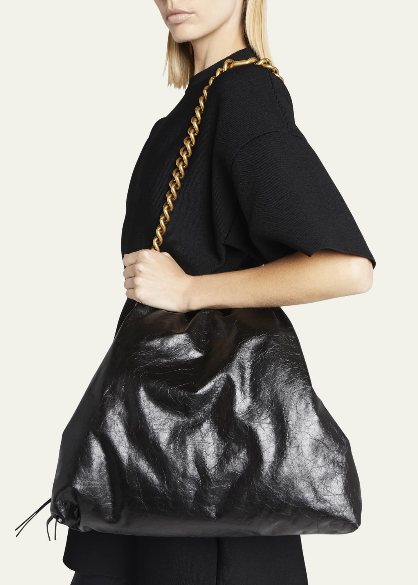 Leather chain handbag discount