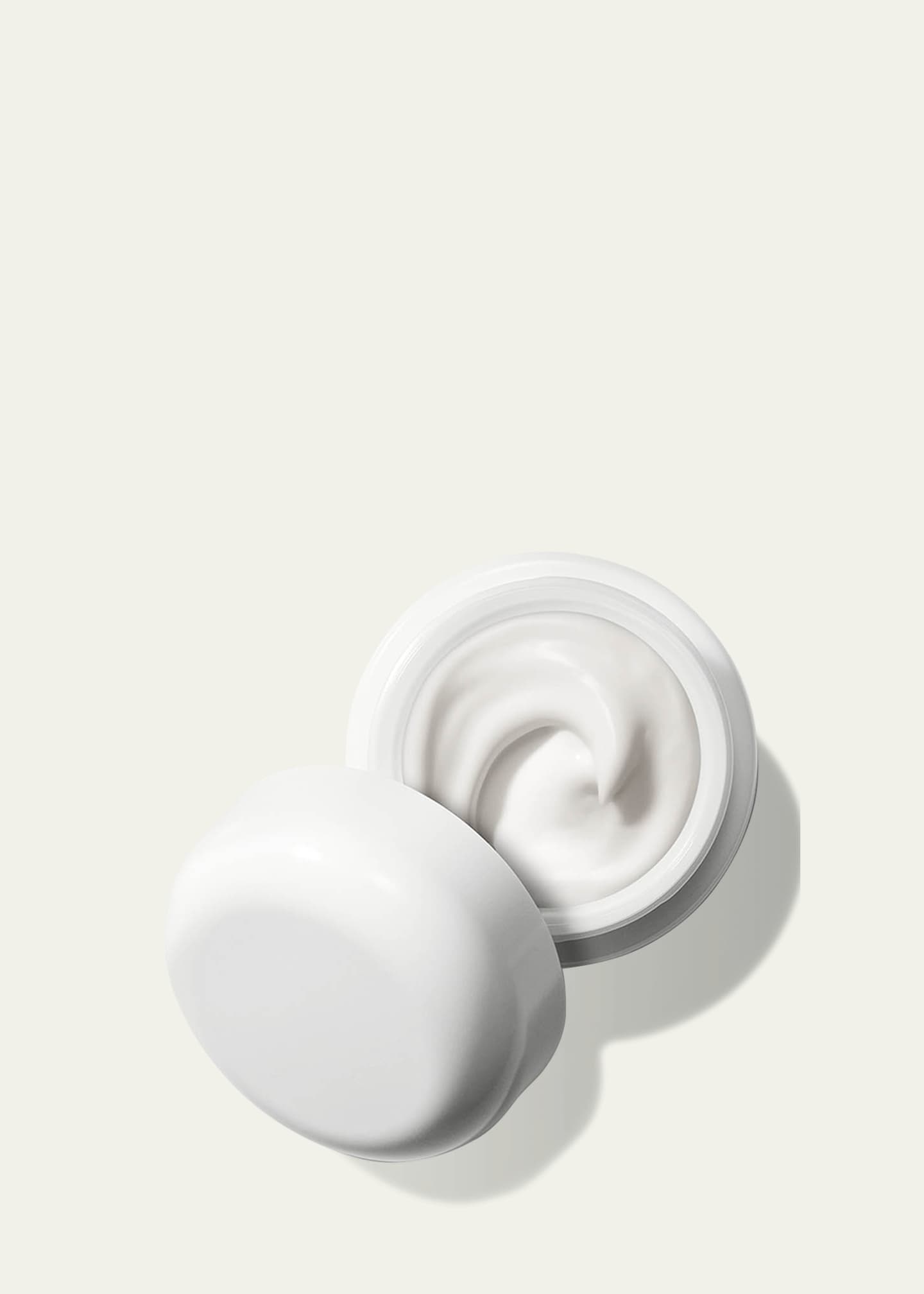 La Mer The Moisturizing Soft Cream, 3.4 oz. Image 2 of 6