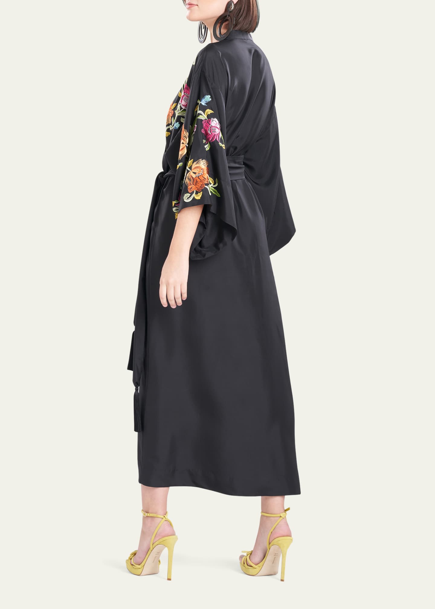 Josie Natori Shinjo Floral Embroidered Kimono Sleeve Robe