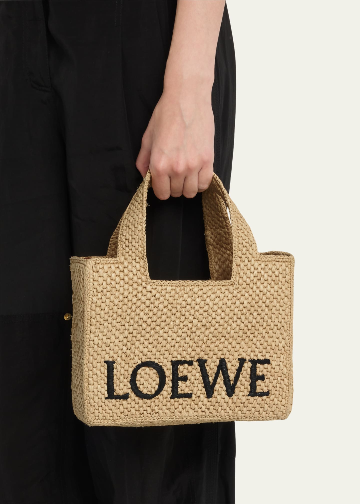 Medium LOEWE Font Tote in raffia