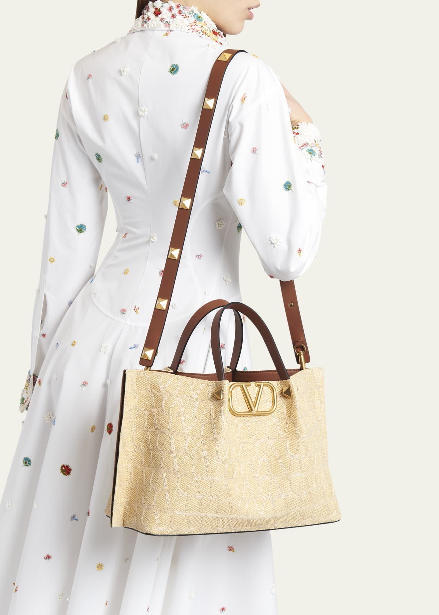 Valentino Garavani VLogo Roman Stud tote bag - Neutrals
