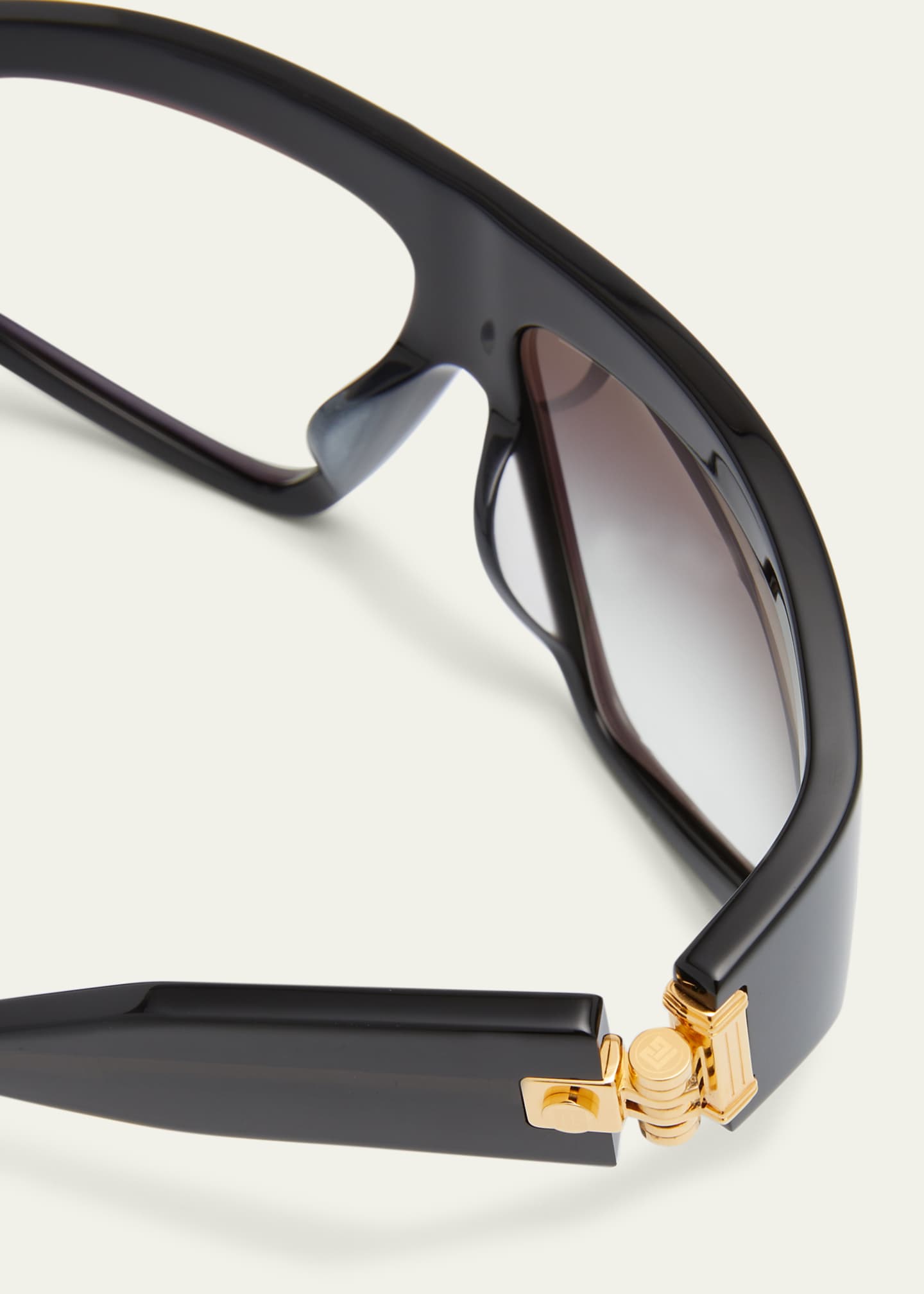Brand New Louis Vuitton Escape Square Sunglasses