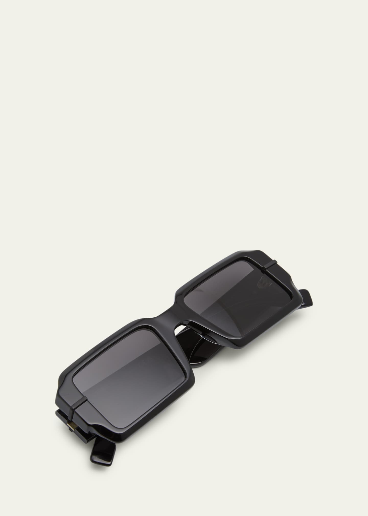 O Lock Rectangular Sunglasses in Black - Fendi