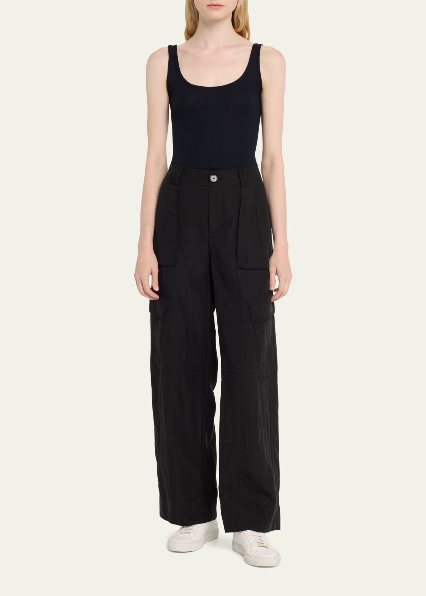 Pre-loved Designer Pants and Trousers:  Vince. Cargo Pant, Size 4