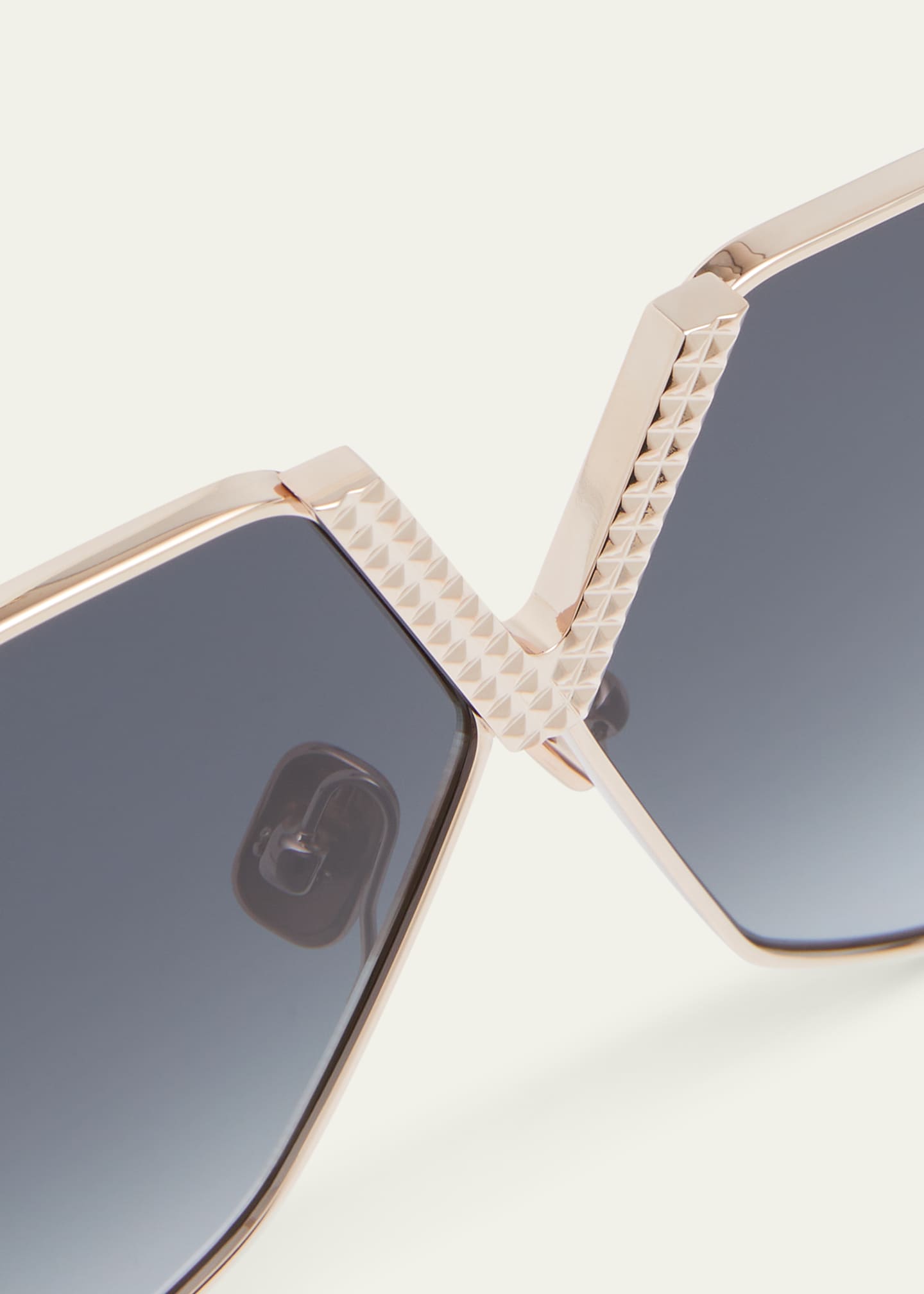 VALENTINO シオメトリックフレムサンクラス VLS130A670 0 Valentino Garavani V-Hexagon Titanium Sunglasses | Neiman Marcus