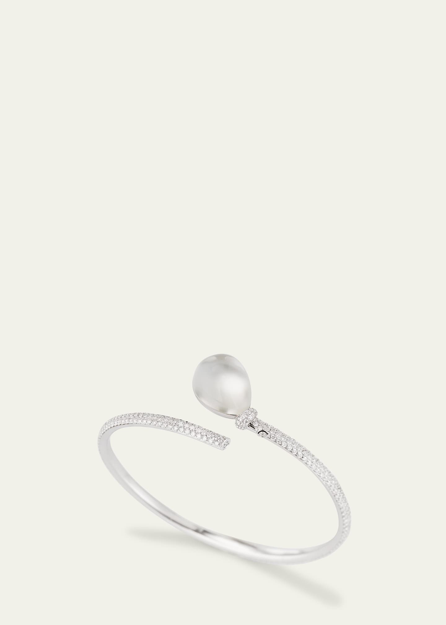 Vhernier Palloncini Mini Bracelet with Diamonds, Rock Crystal and Mother-of-Pearl Image 4 of 4