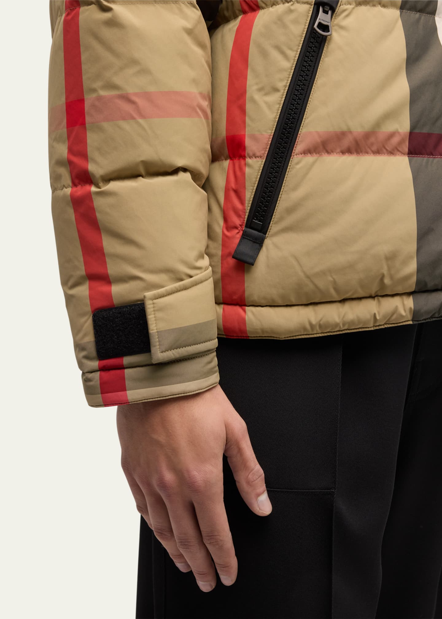Burberry Men's Rutland Check Reversible Puffer Jacket Image 5 of 5