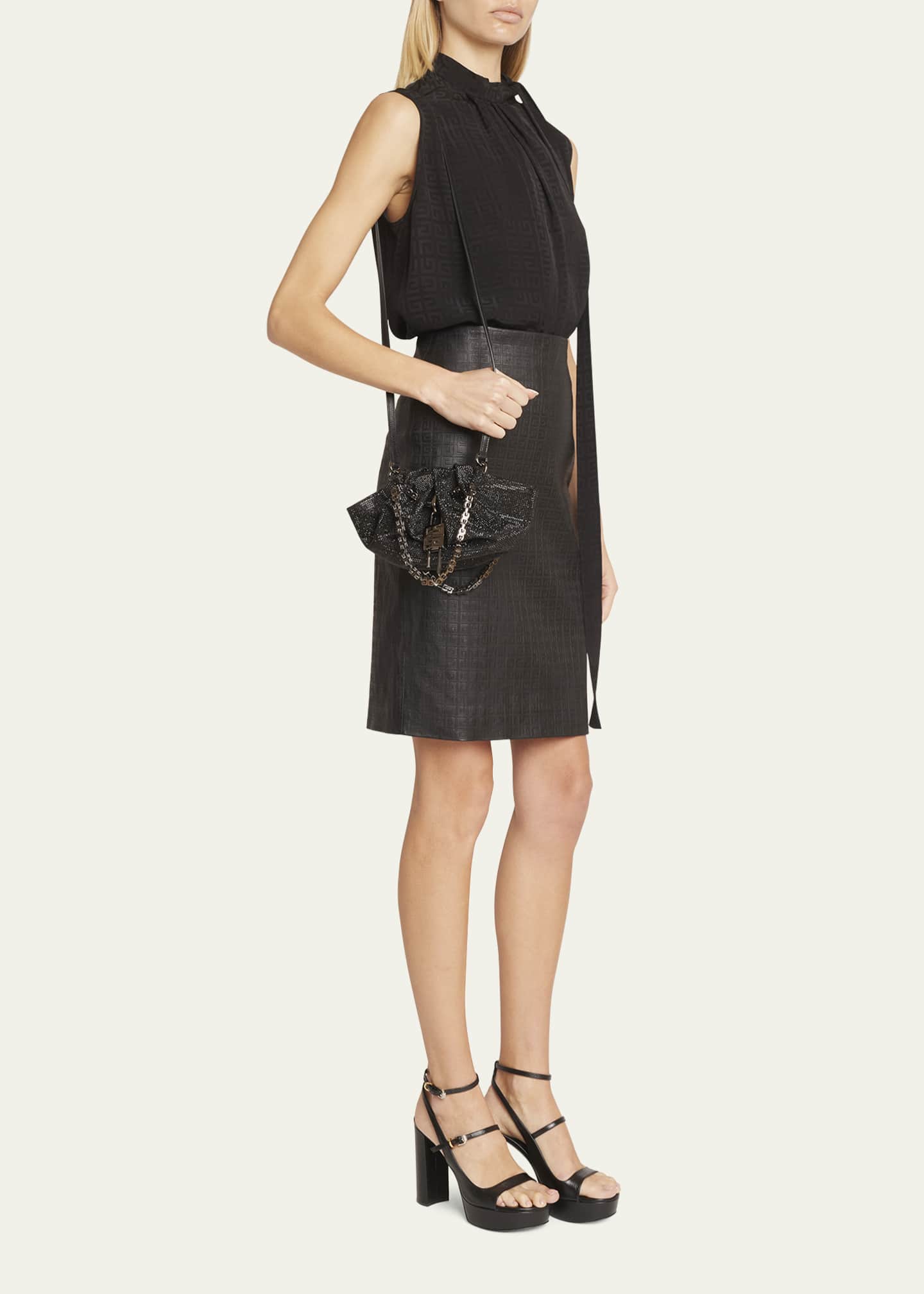 Givenchy outlet mini pouch