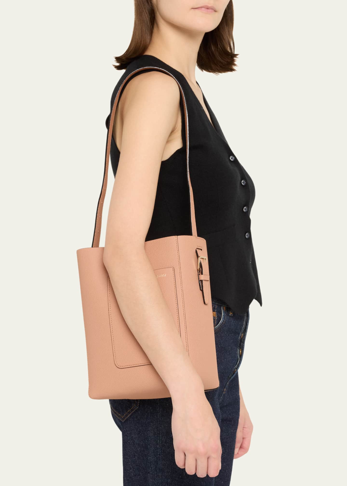 Valextra bucket bag outlet