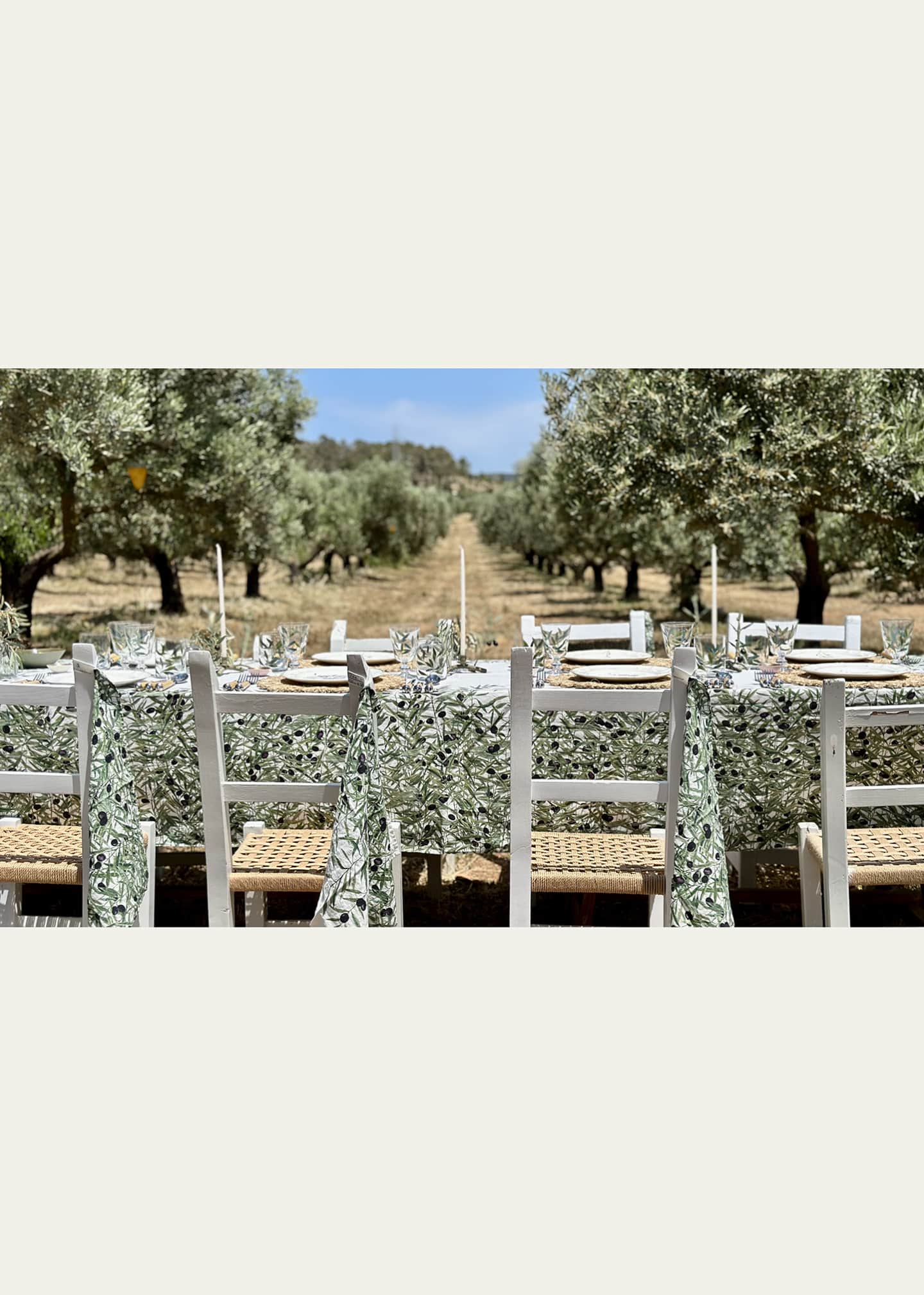 SUMMERILL & BISHOP l'Olivier Tablecloth, 65" x 98" Image 4 of 5