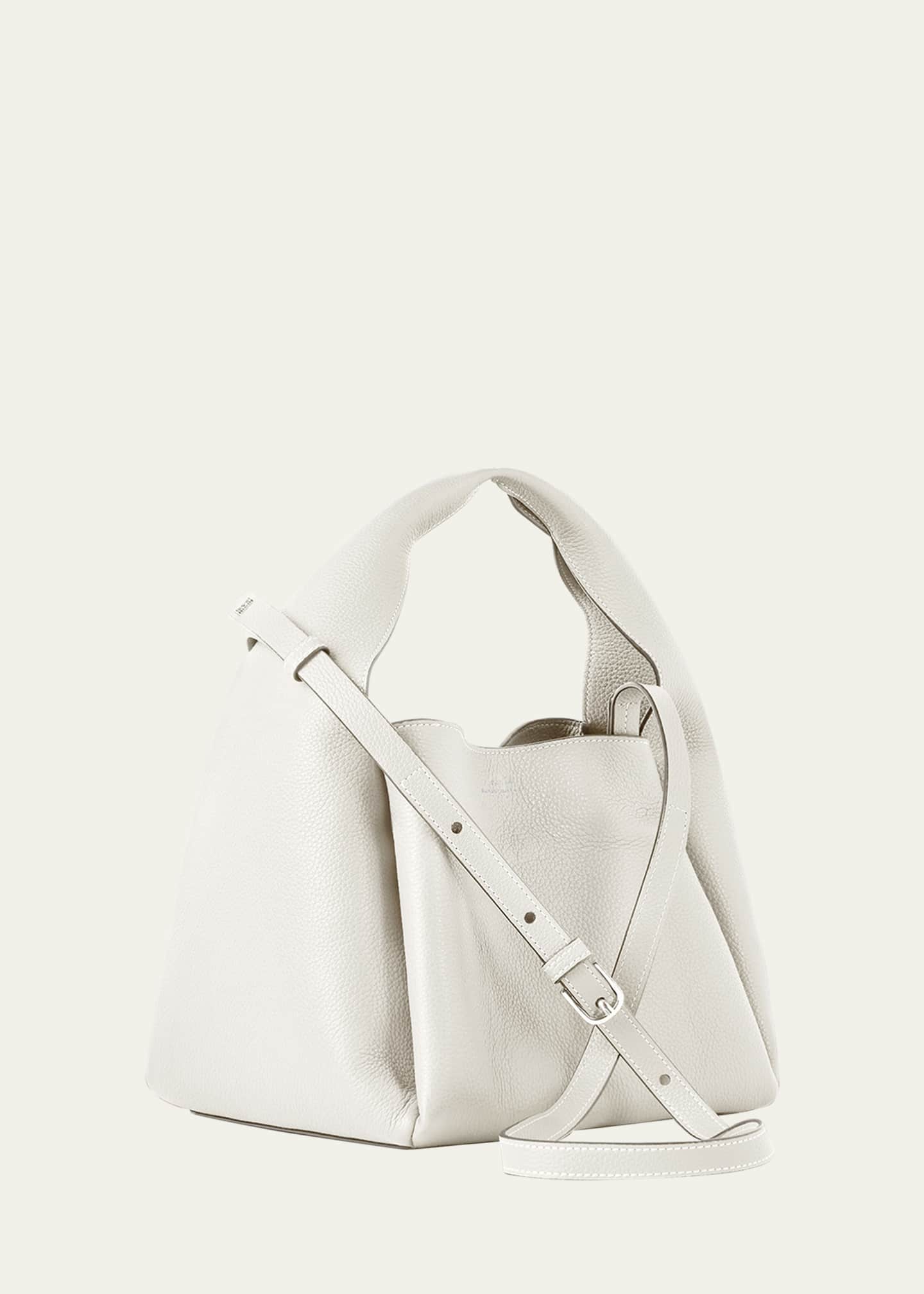 Bucket Bag in Pebble Grain Leather