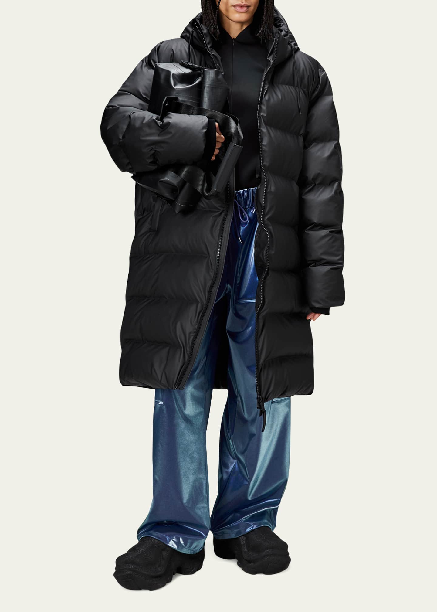 RAINS Cappotto Lungo Unisex Alta Puffer – Impermeabile, Imbottito Senza Piume, Collo Alto Con Cappuccio, Nero