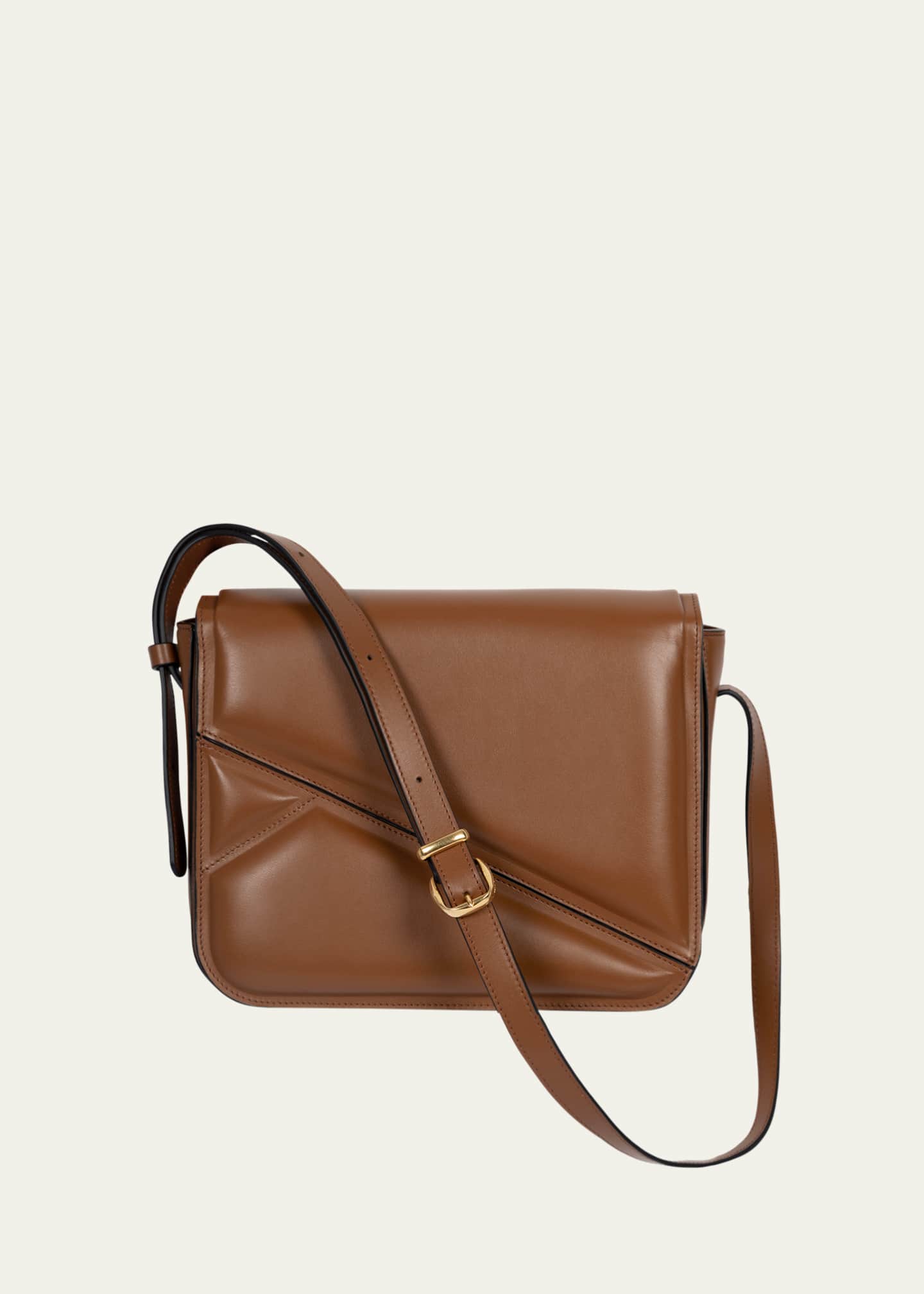 Trunk crossbody bag shop
