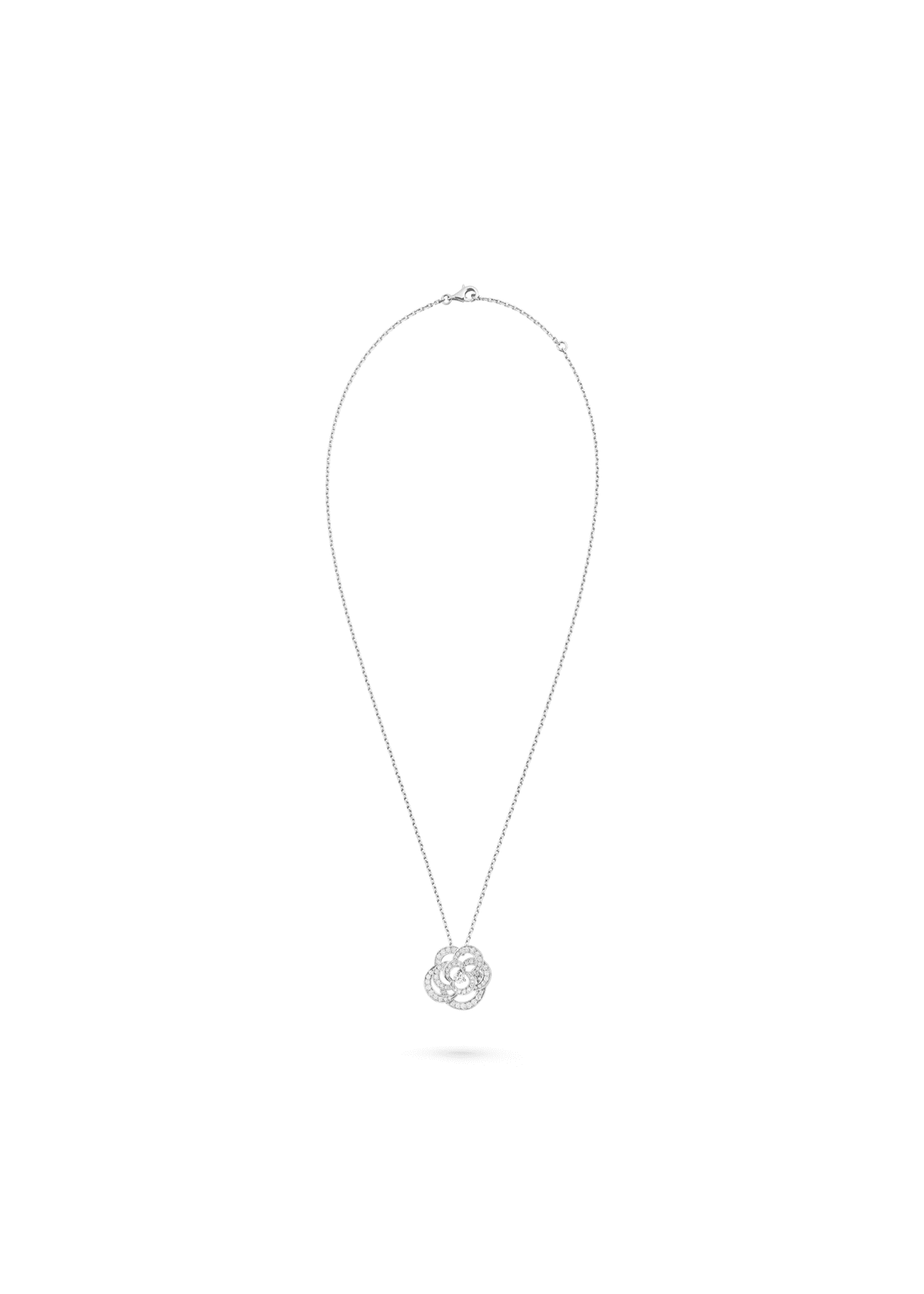 CHANEL FIL DE CAMÉLIA NECKLACE Image 1 of 4