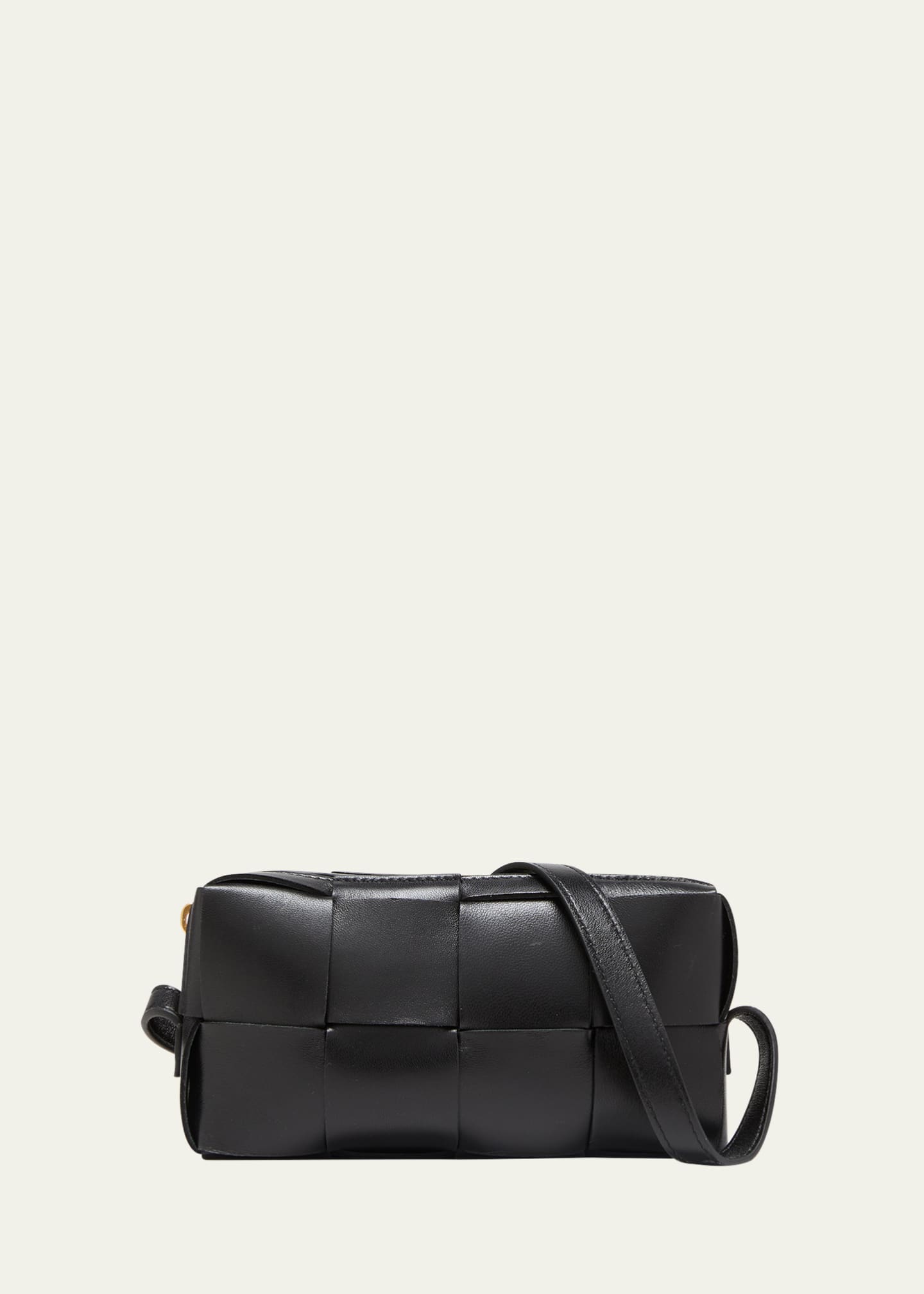 Cassette Leather Shoulder Bag in Black - Bottega Veneta