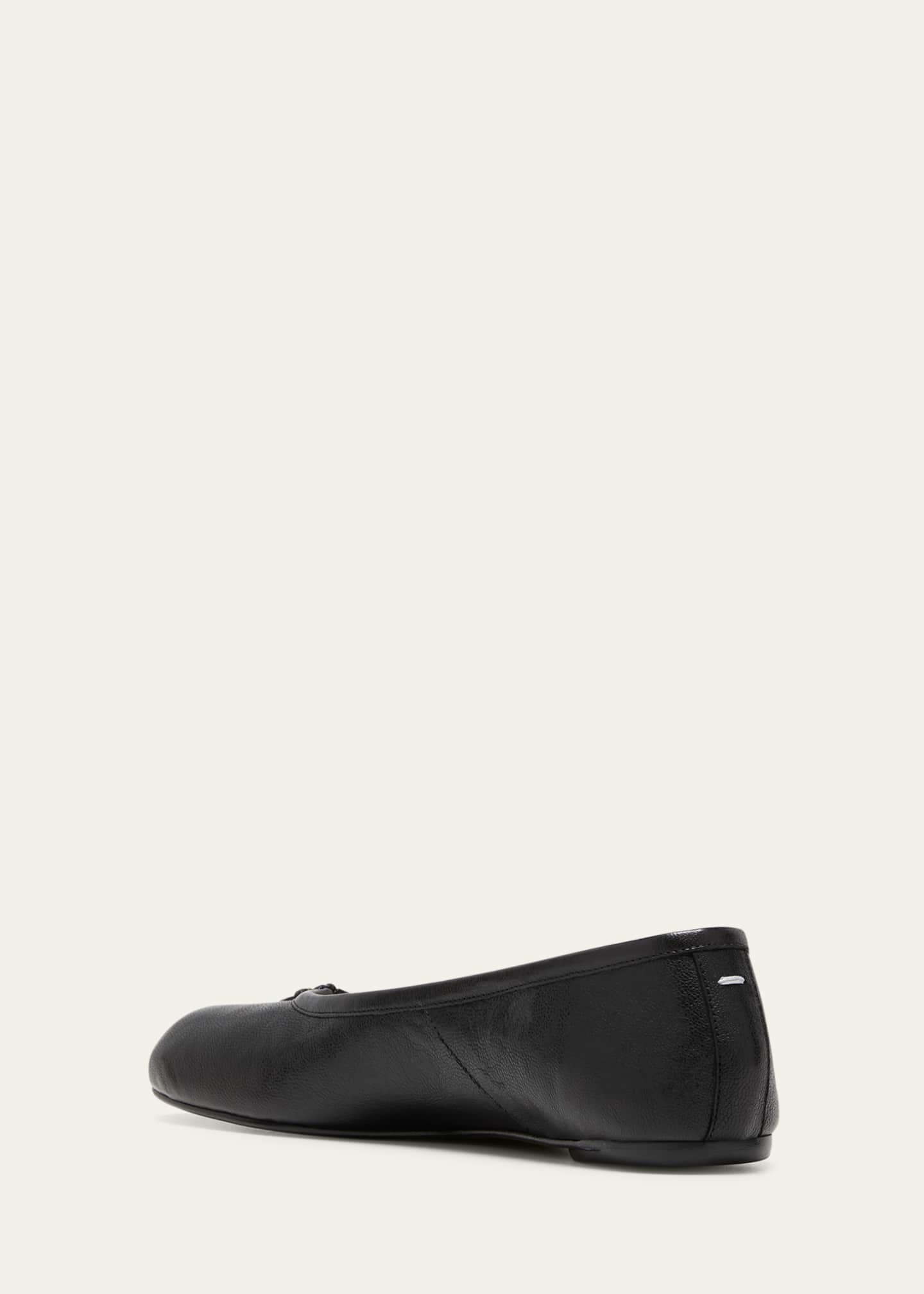 フラットシューズ Maison Margiela Maison Margiela Flat shoes Black Maison Margiela Tabi Sheepskin Ballerina Flats - Bergdorf