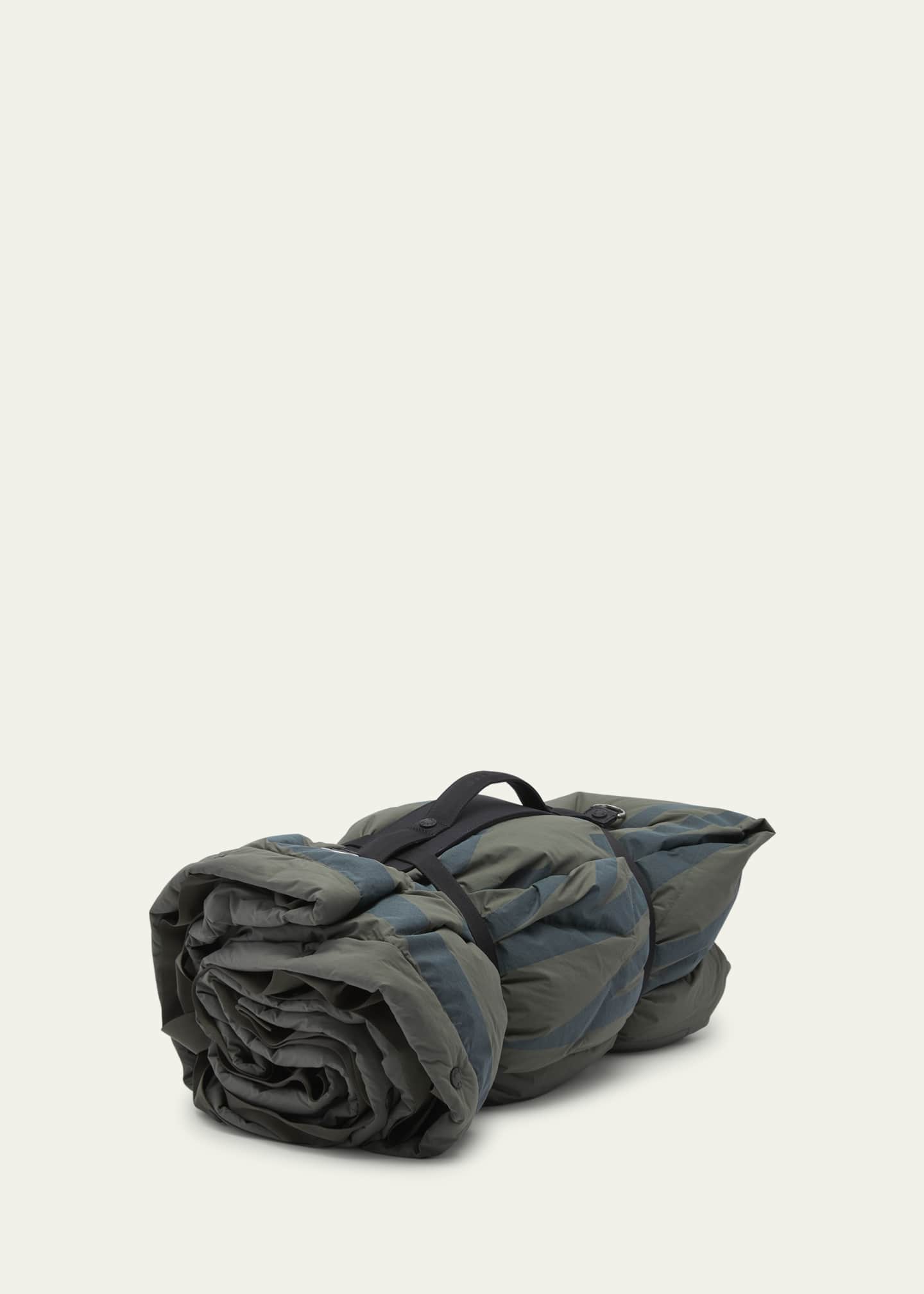 Moncler Genius Moncler x Pharrell Williams Quilted Logo Travel