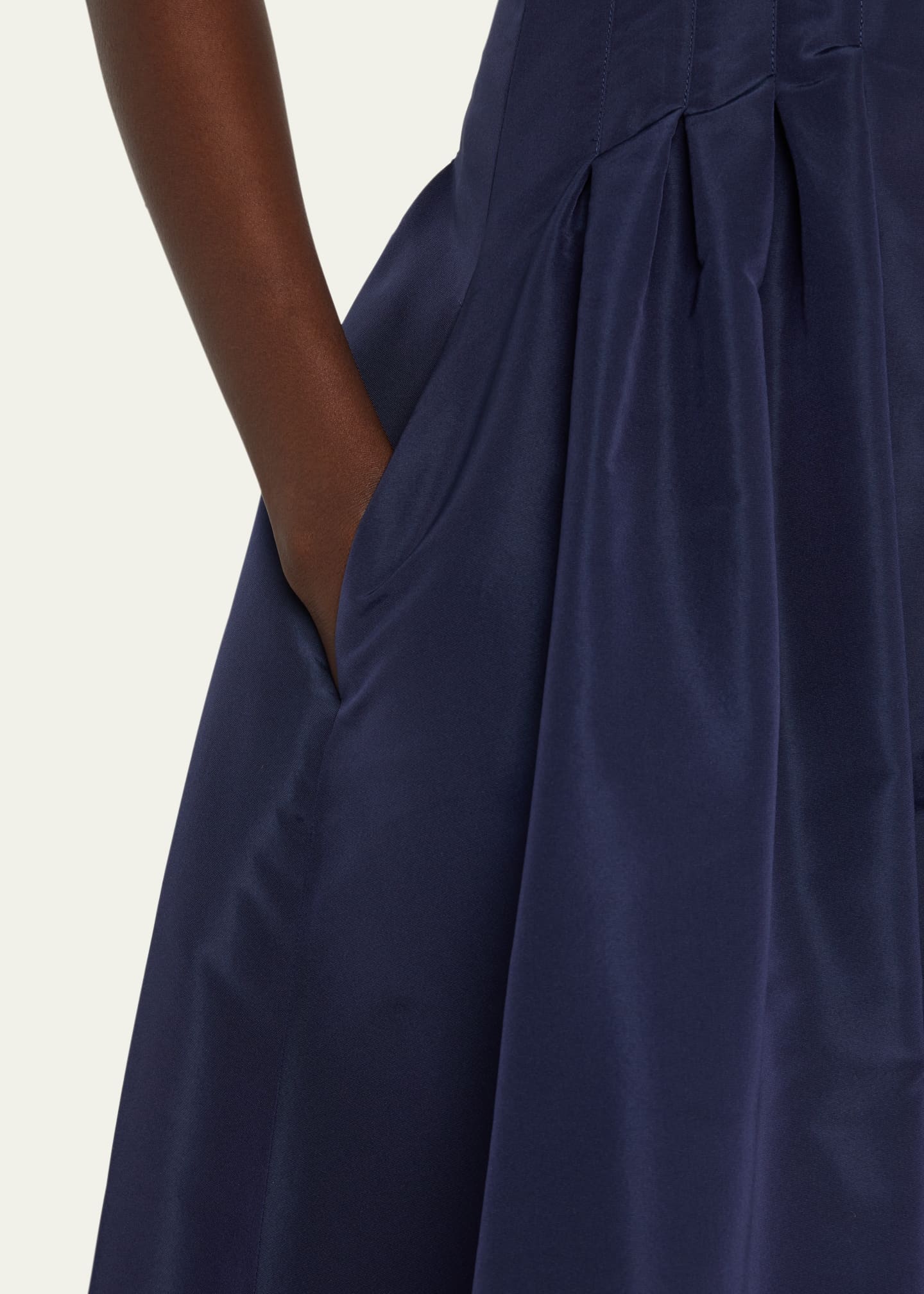 Carolina Herrera Corset-Waist Short-Sleeve Button-Front Gown Image 5 of 5