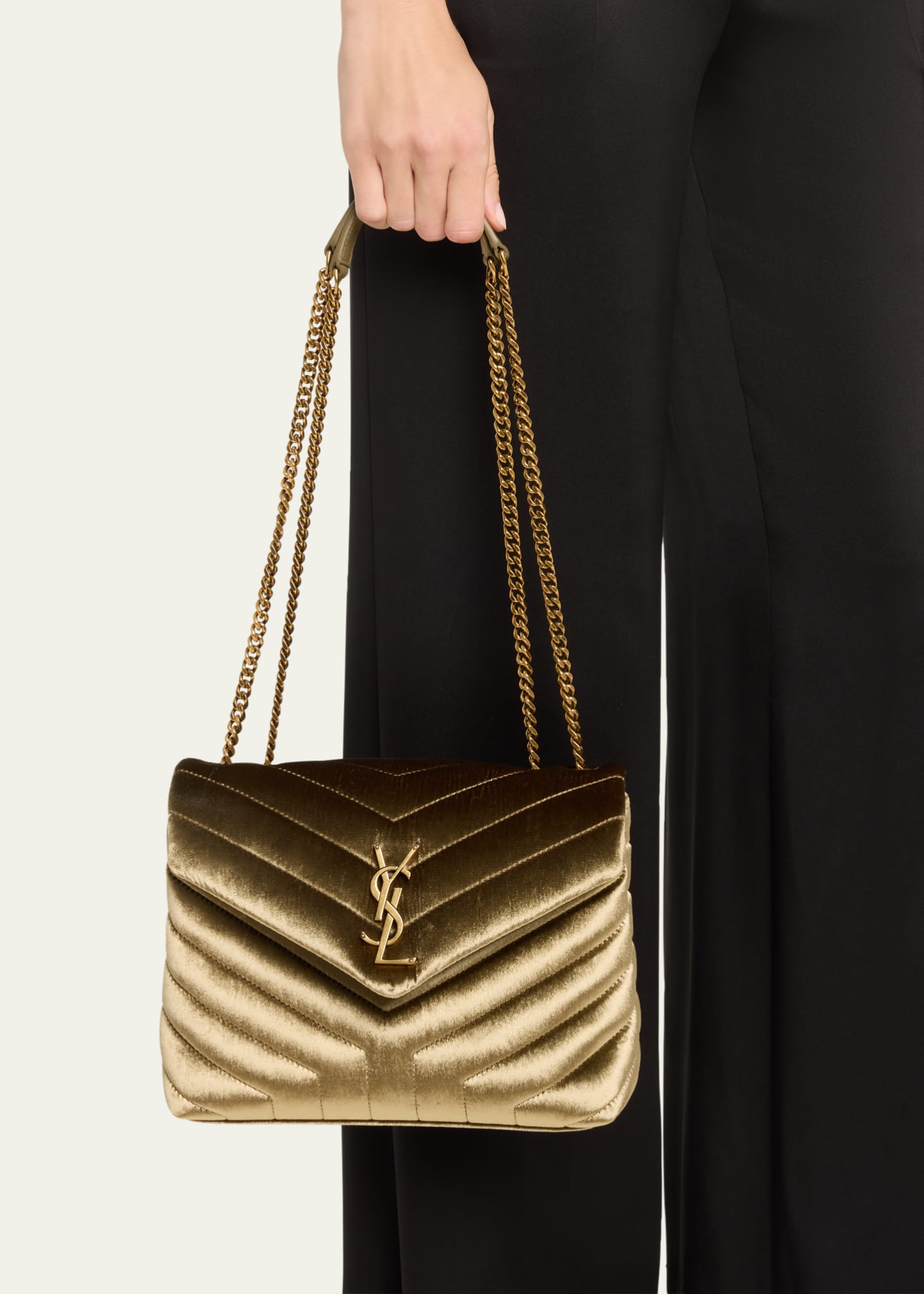 Ysl loulou small velvet best sale