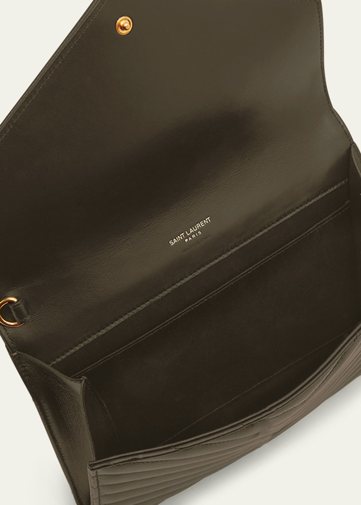 SAINT LAURENT ミラウェッシハンフス 8251041TVANQ 2226 Shopping Saint Laurent in leather | Saint Laurent | YSL AT