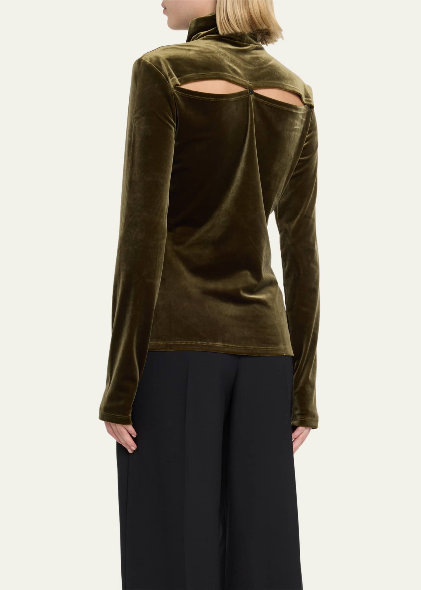 White velvet turtleneck deals