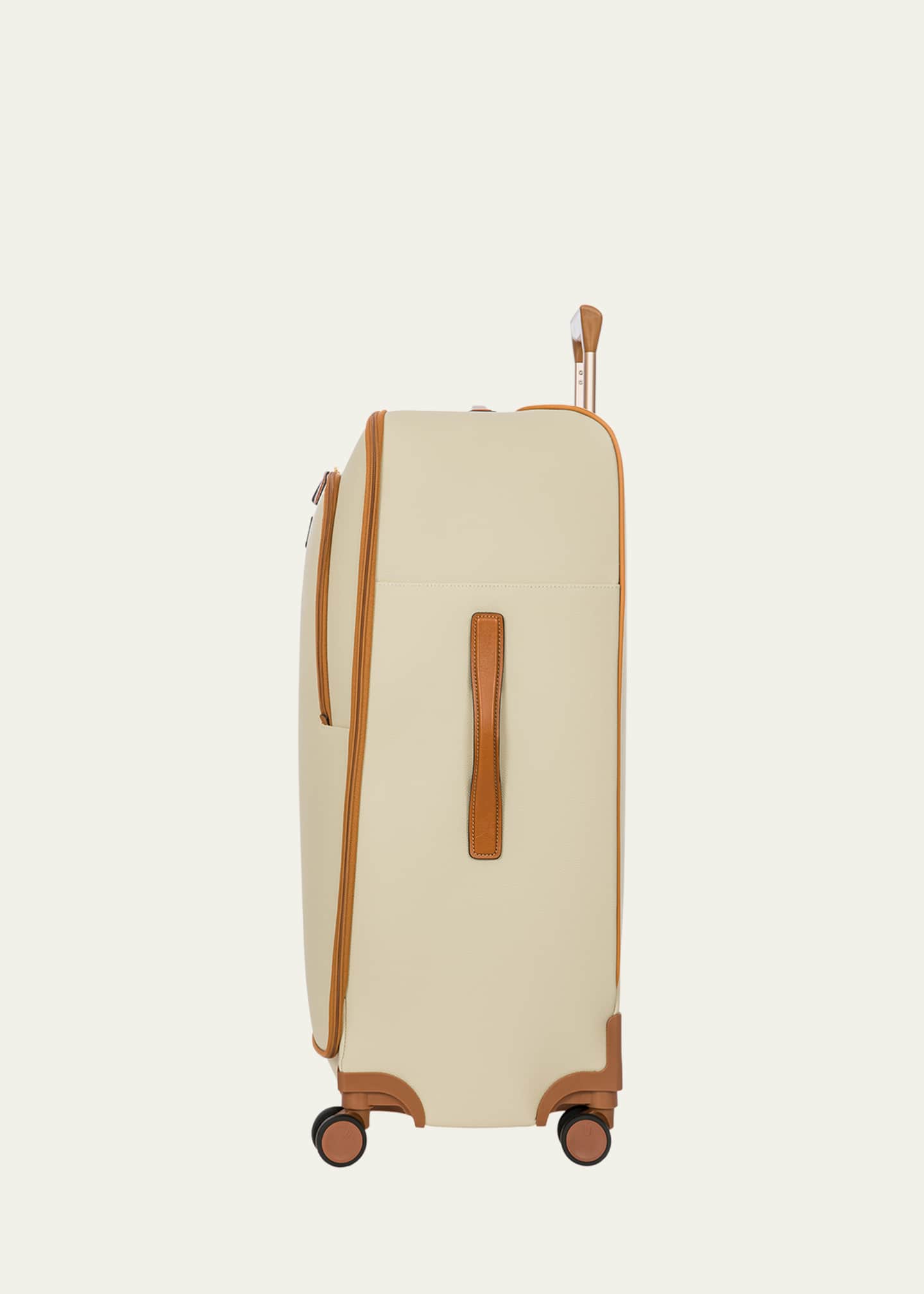 Bric's Firenze Spinner, 30" Image 4 of 5