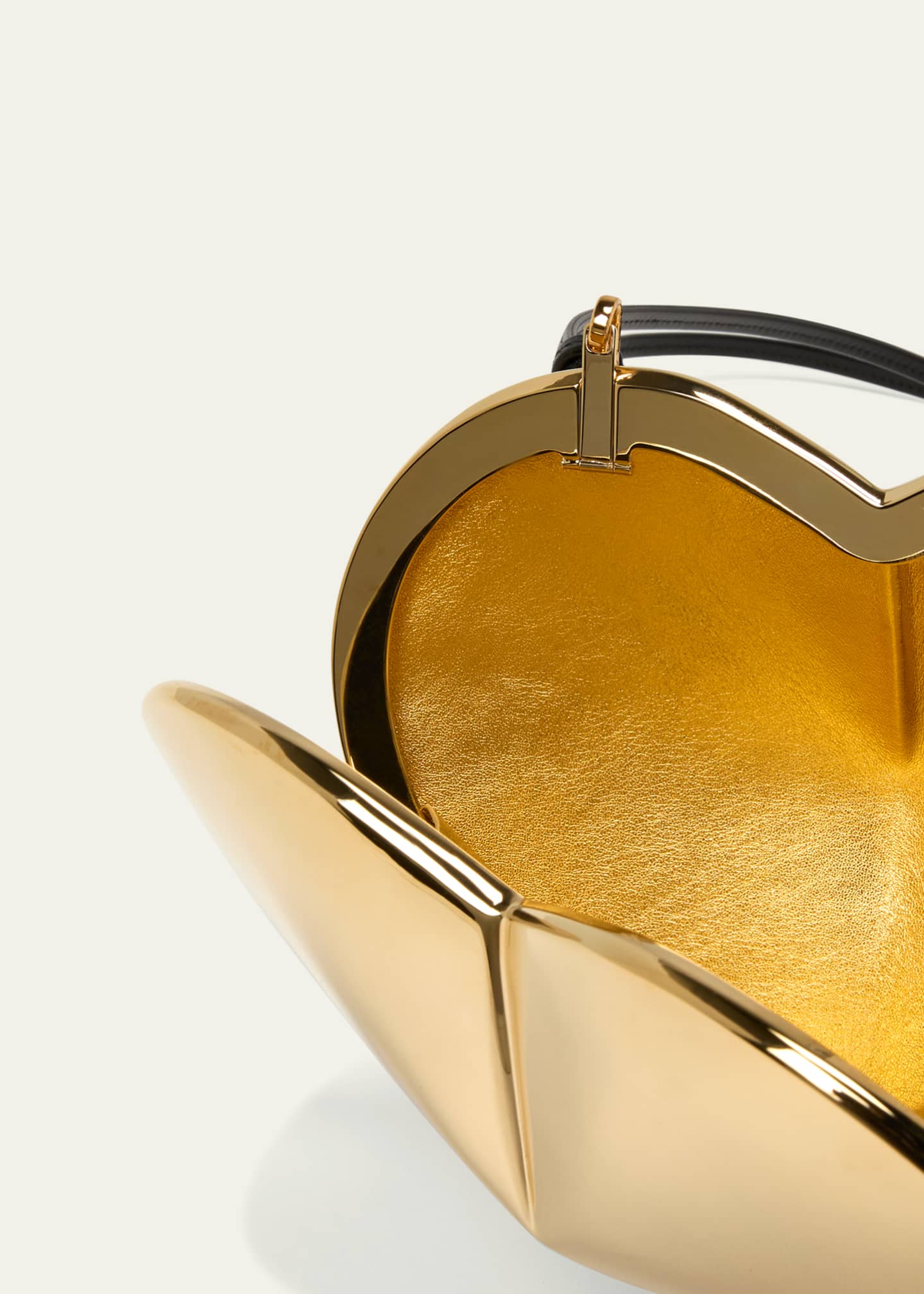 ALAIA Le Coeur Minaudiere in Brass Image 4 of 5