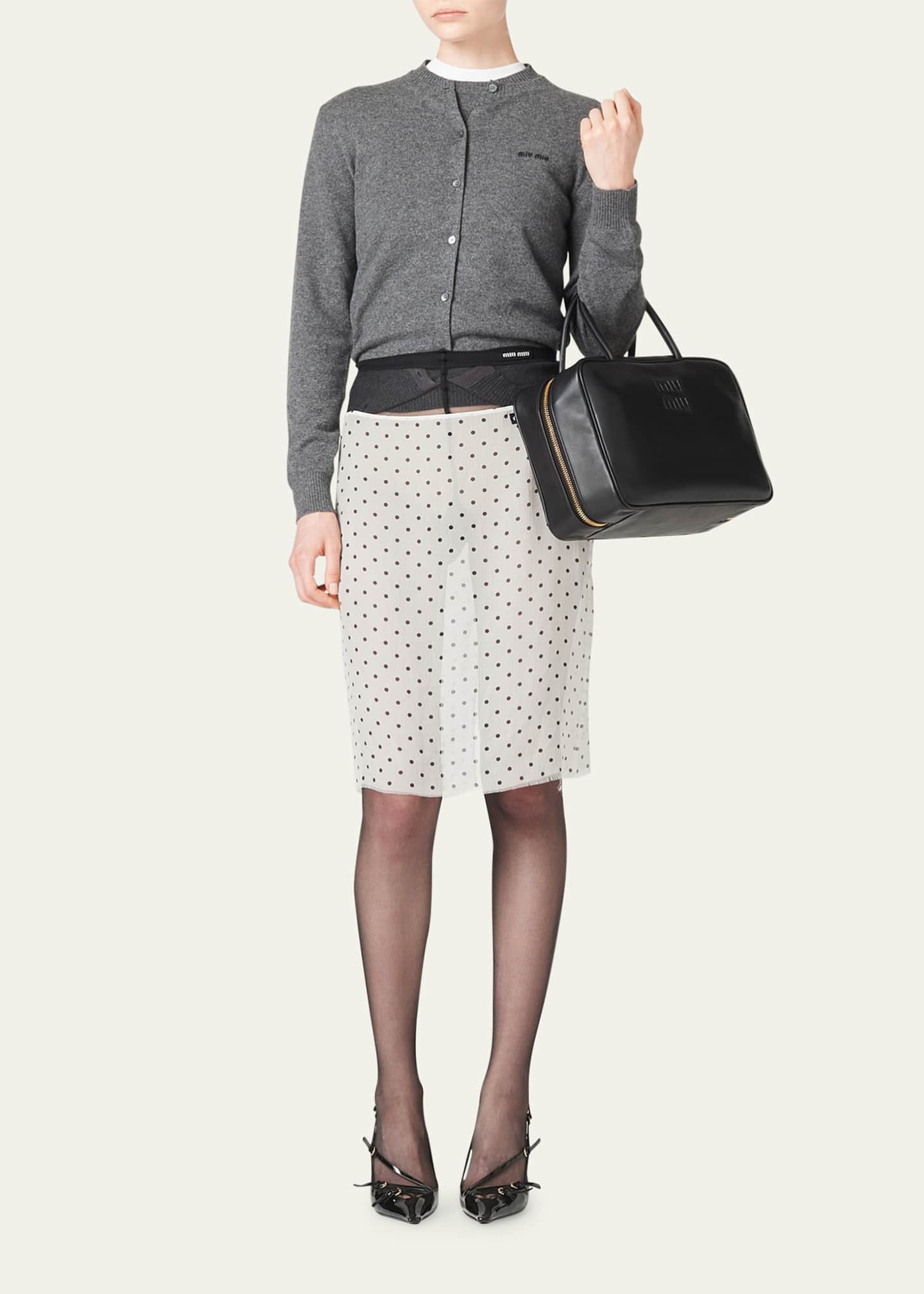 【関税&送料込】Miu Miu Black Stretch Cashmere Blend Mini Sk Miu Miu White Houndstooth Knitted Mini Skirt - Women's