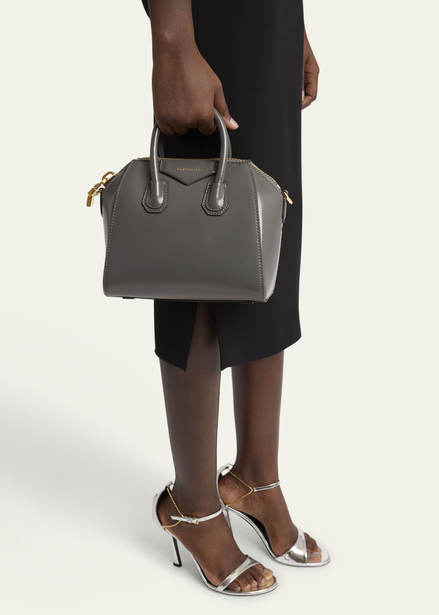 Givenchy antigona mini box leather 2025