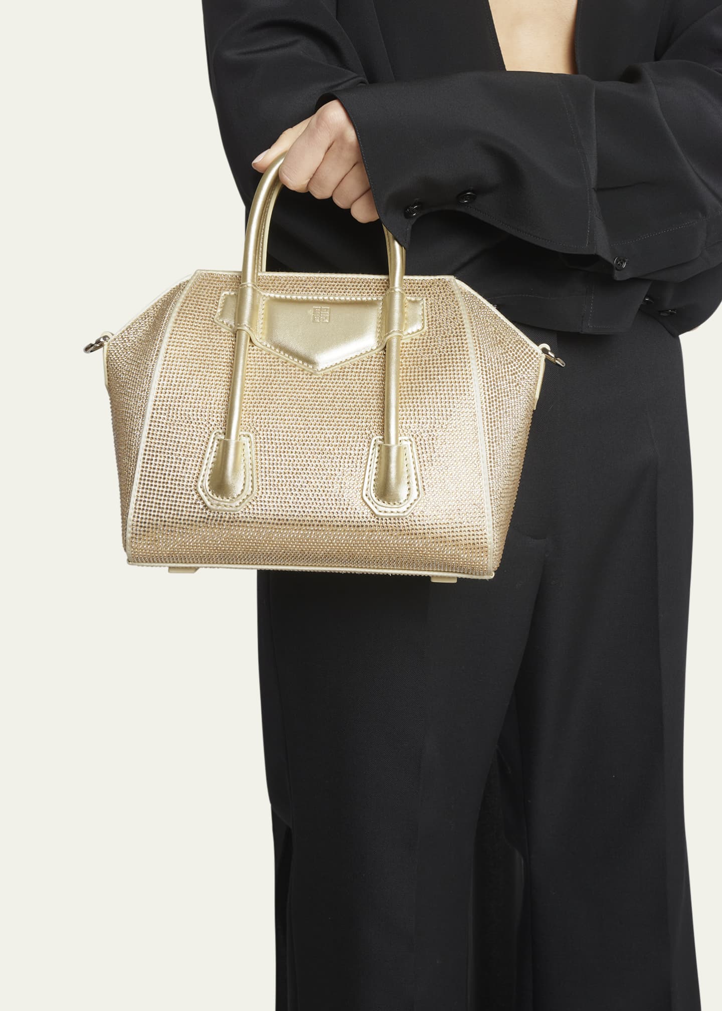 A Closer Look: Mini Givenchy Antigona Tote Bags