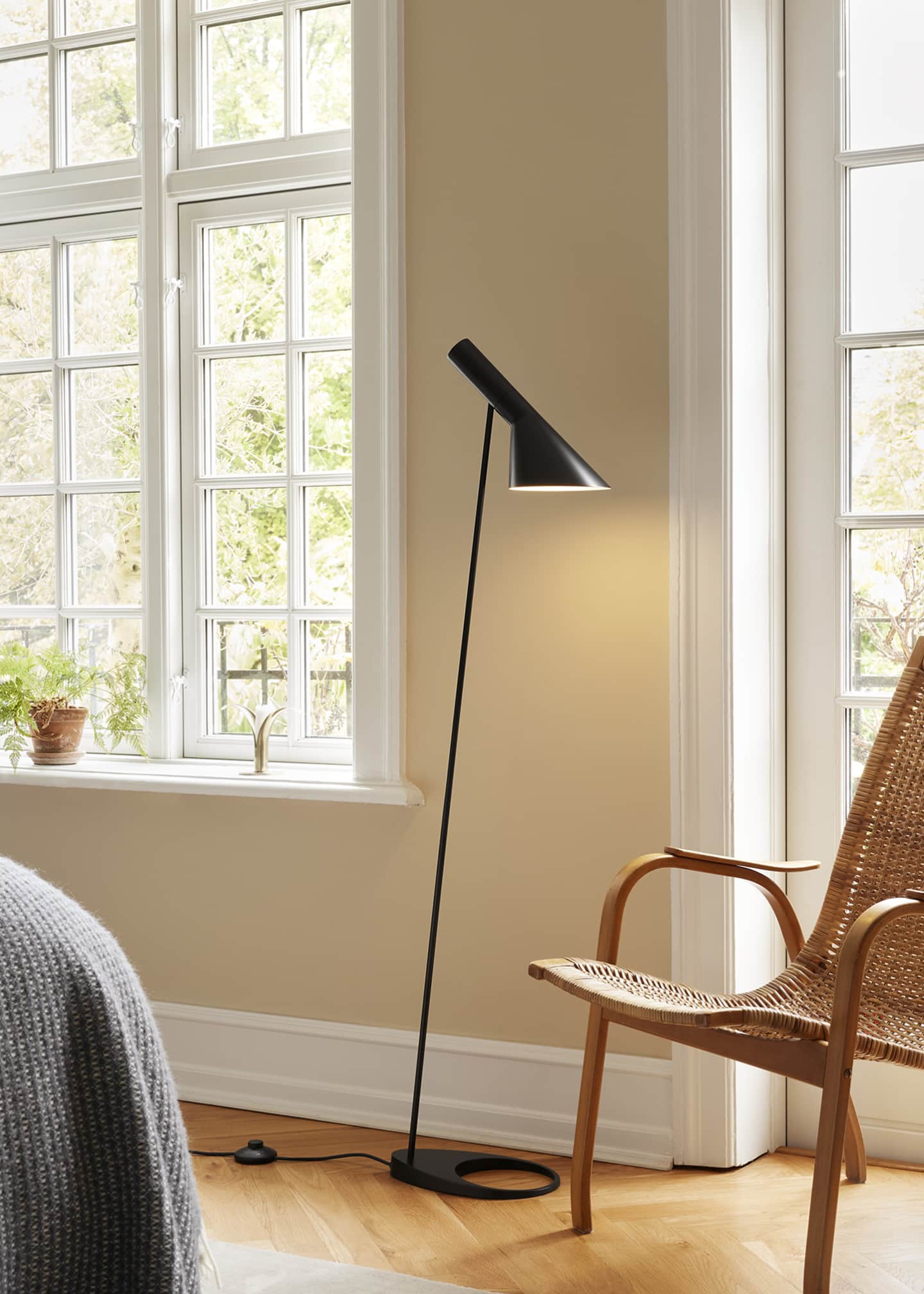 Louis Poulsen AJ Floor Lamp, 51" Image 3 of 5