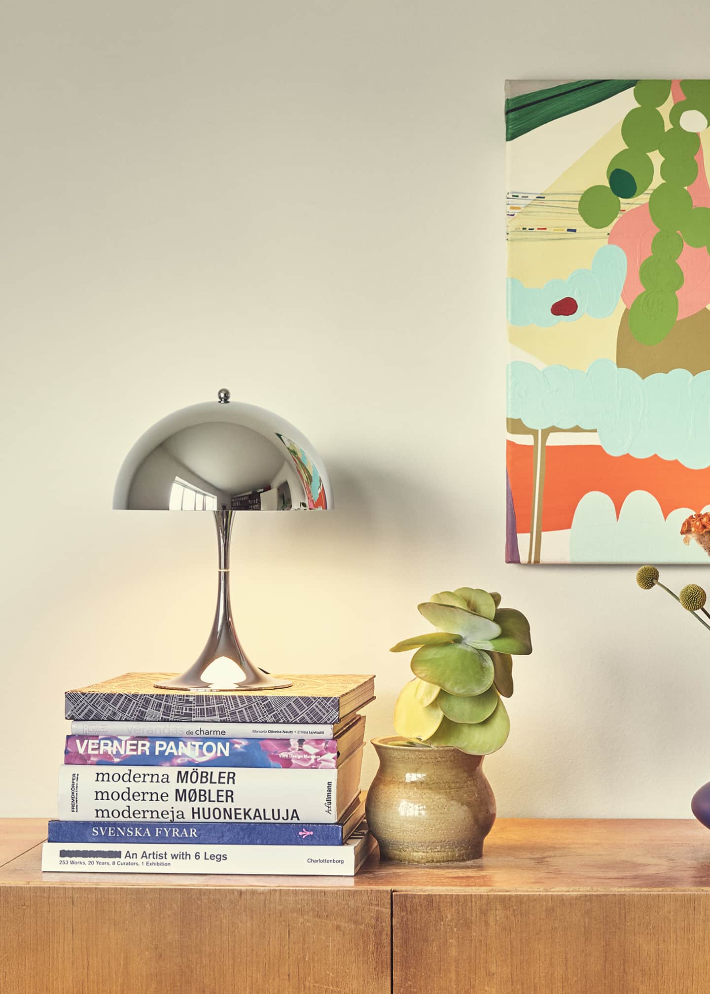 Louis Poulsen Panthella 250 Table Lamp, High Luster Chrome-Plated Image 5 of 5