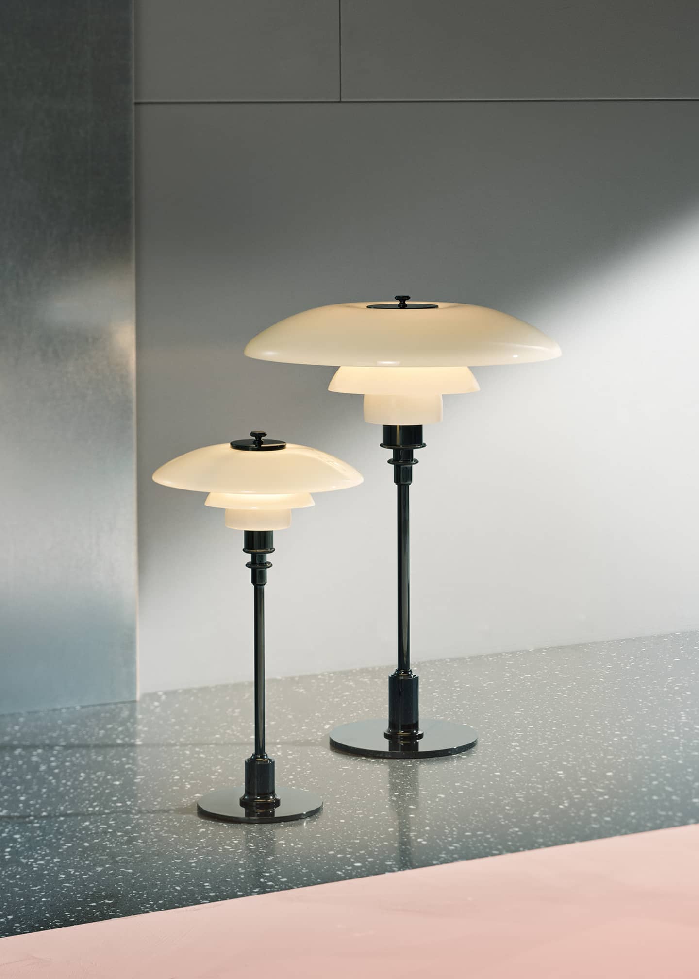 Louis Poulsen PH 2/1 Table Lamp, 14" Image 4 of 5