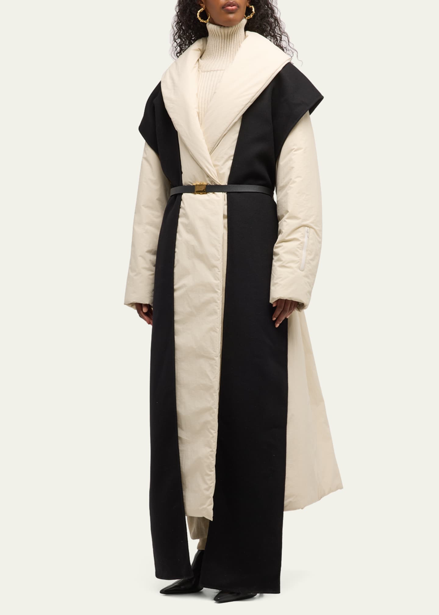 THE ROW Dodi Cashmere Scarf Image 2 of 3