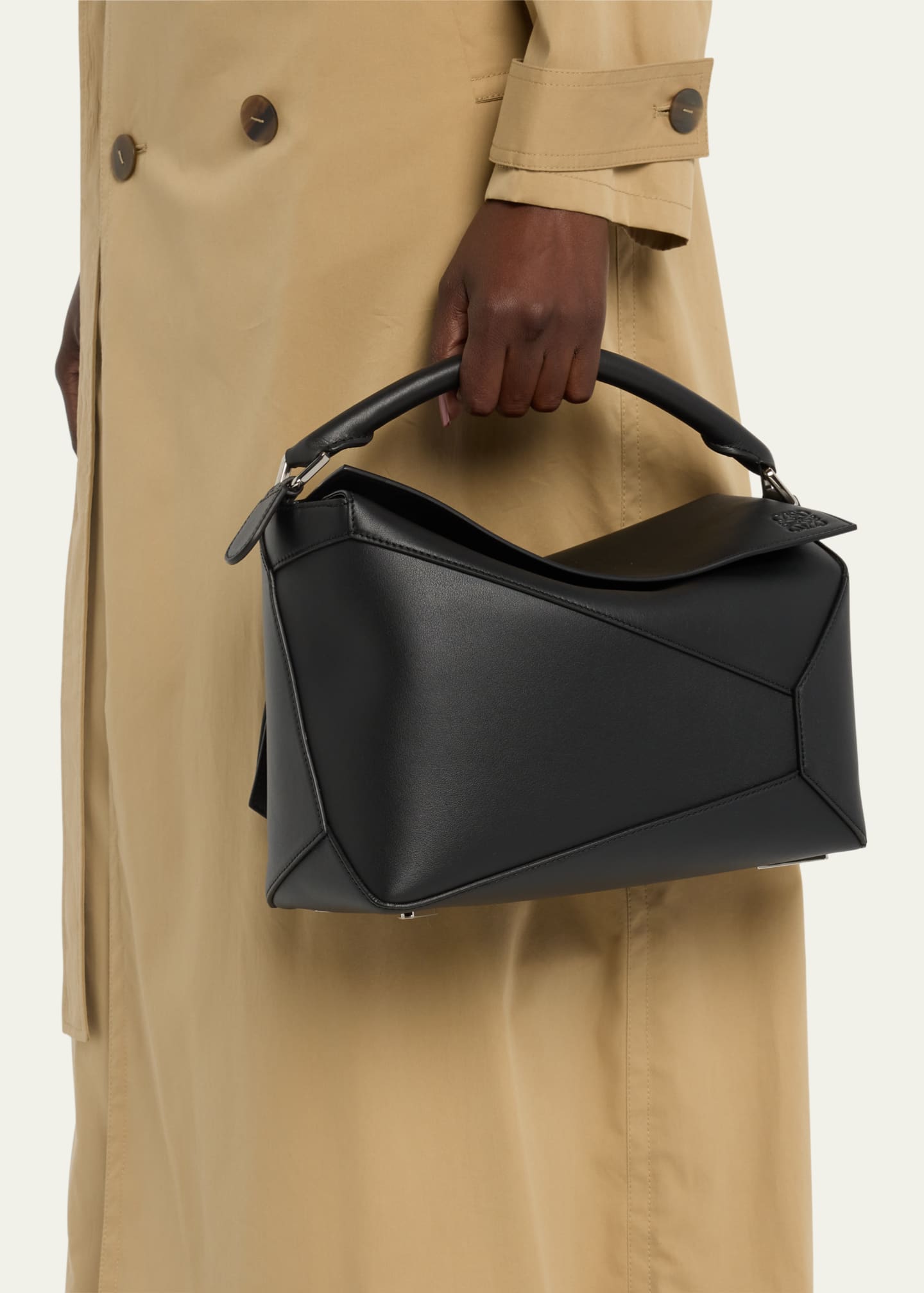 Puzzle Edge Leather Shoulder Bag in Black - Loewe