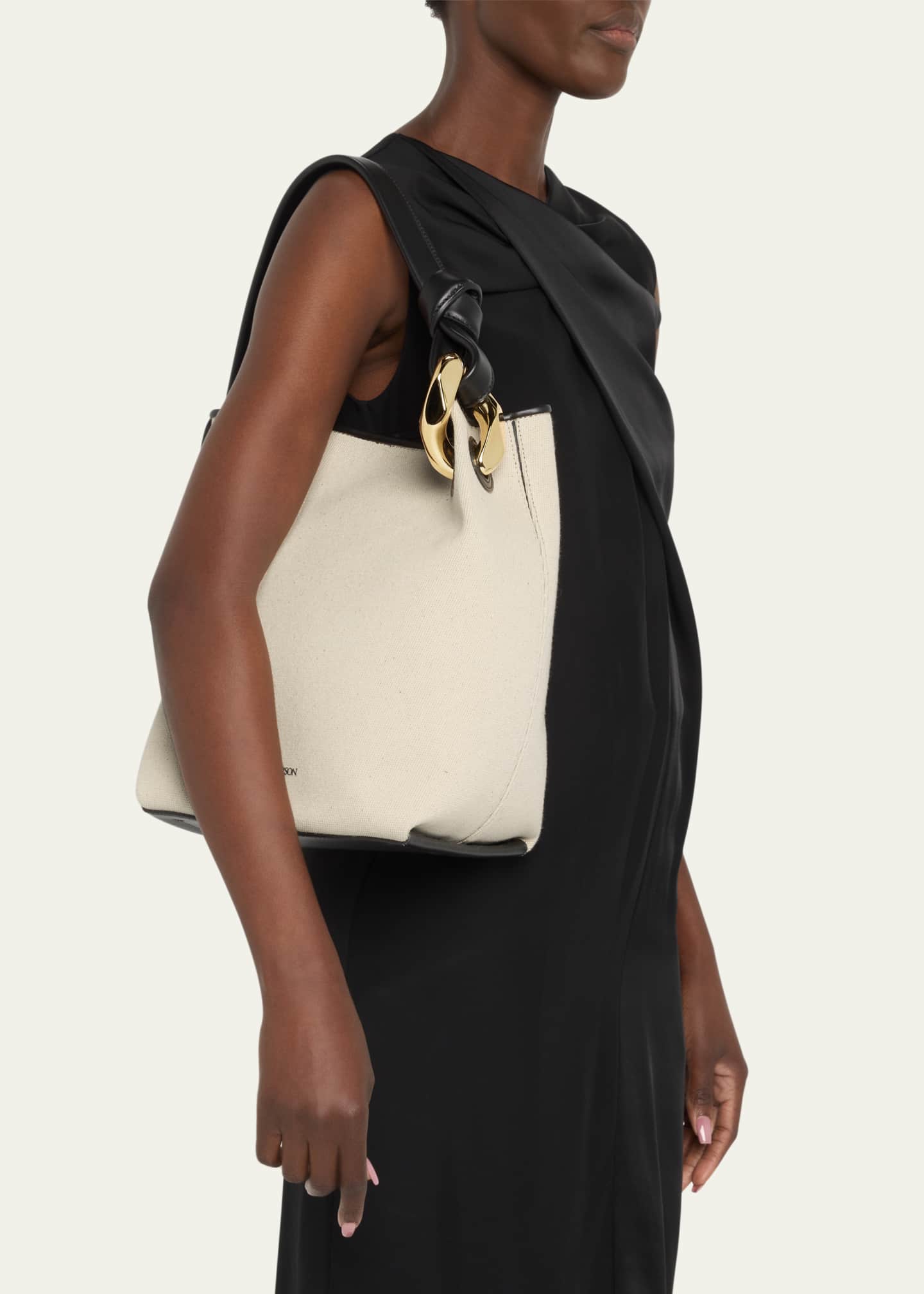 Gv medium leather bucket bag shop