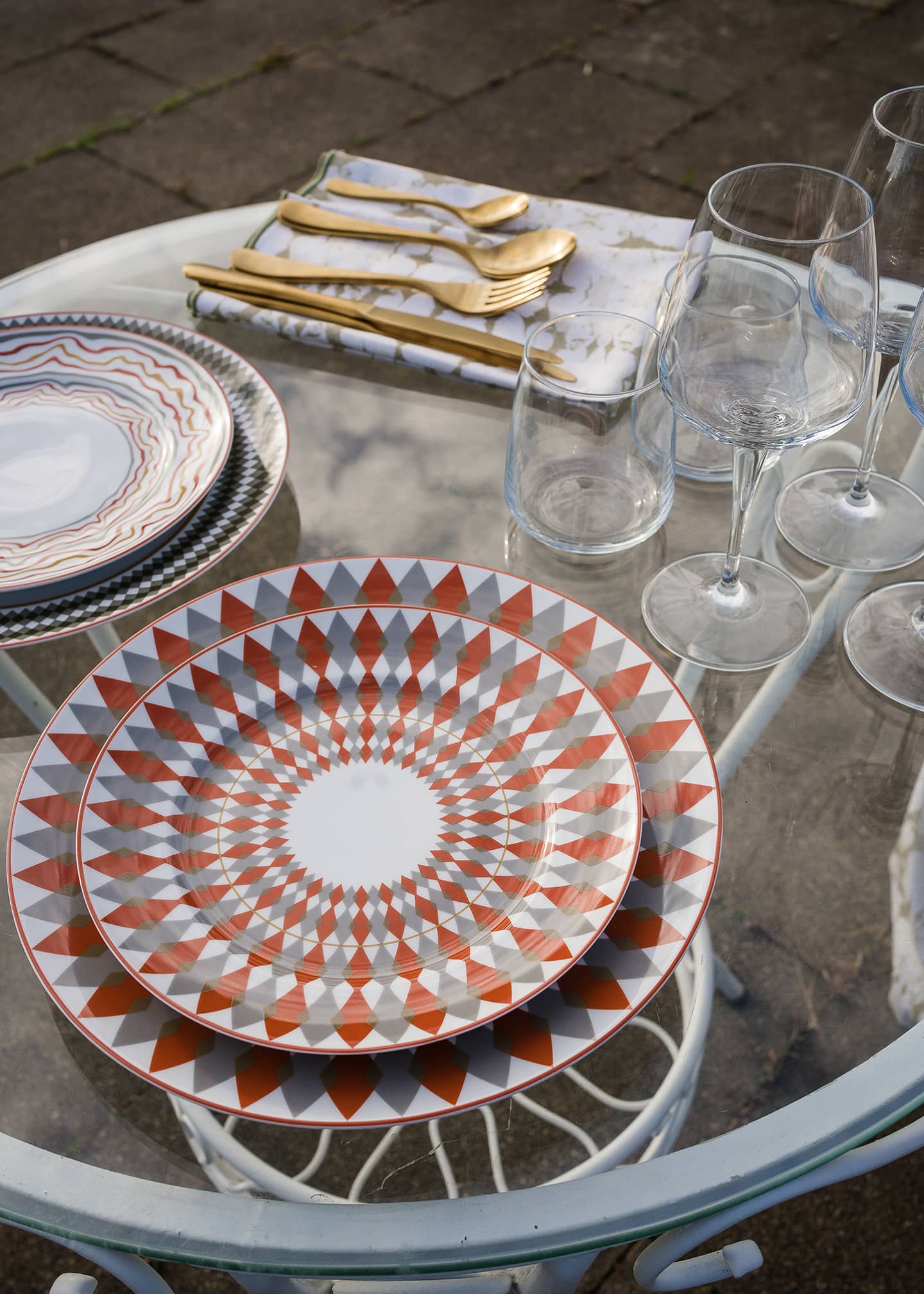 The Lino Armonia Dessert Plates, Set of 4 Image 2 of 2