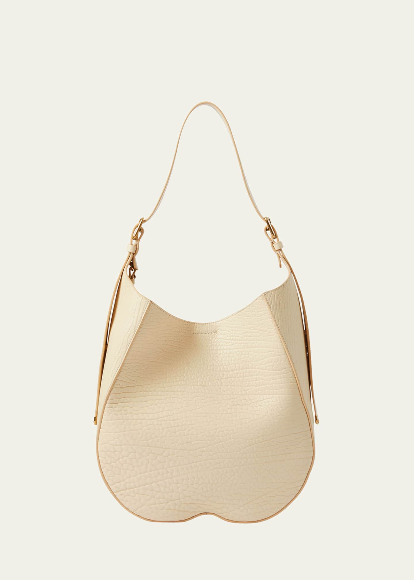 BURBERRY: Chess bag in grained leather - White