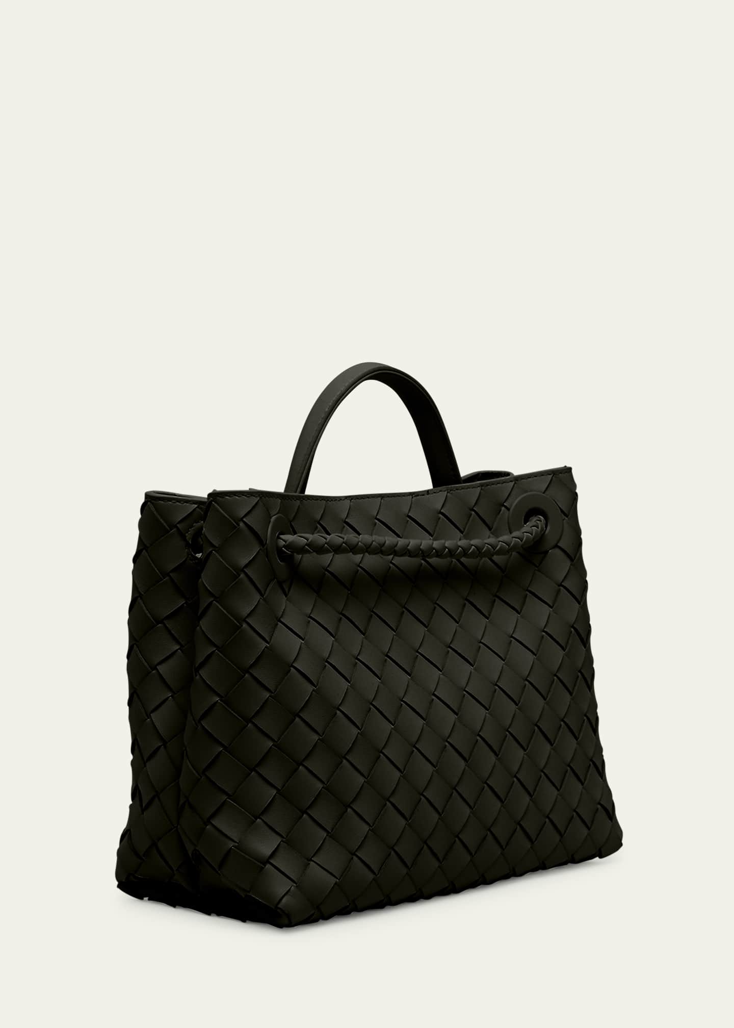 Bottega veneta black tote hotsell