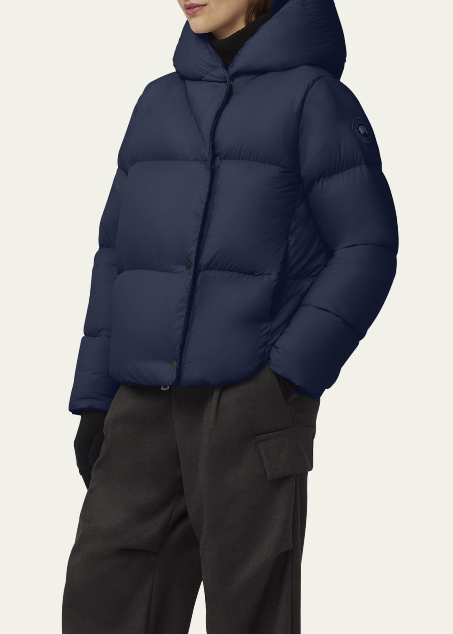 Canada goose puffer jacket with fur hood sales