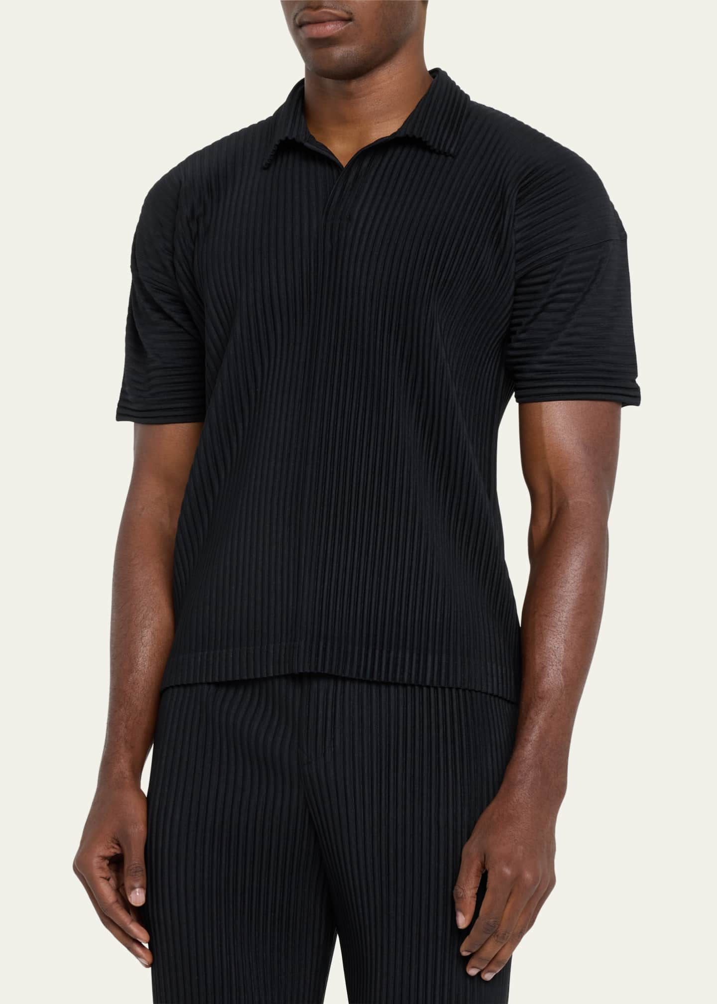 Homme Plisse Issey Miyake Men's Pleated Polyester Basic Polo Shirt