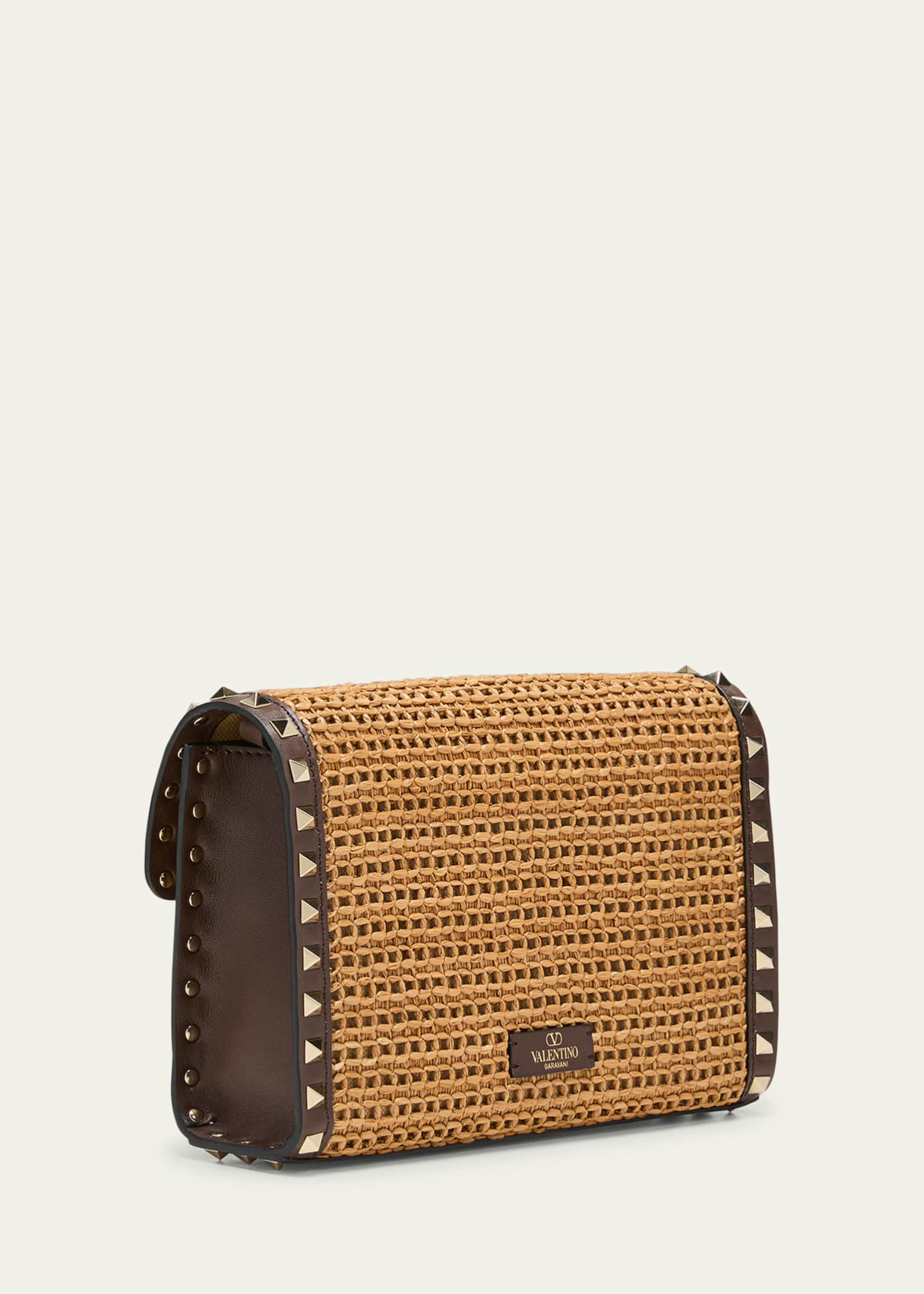 Rockstud Small raffia shoulder bag